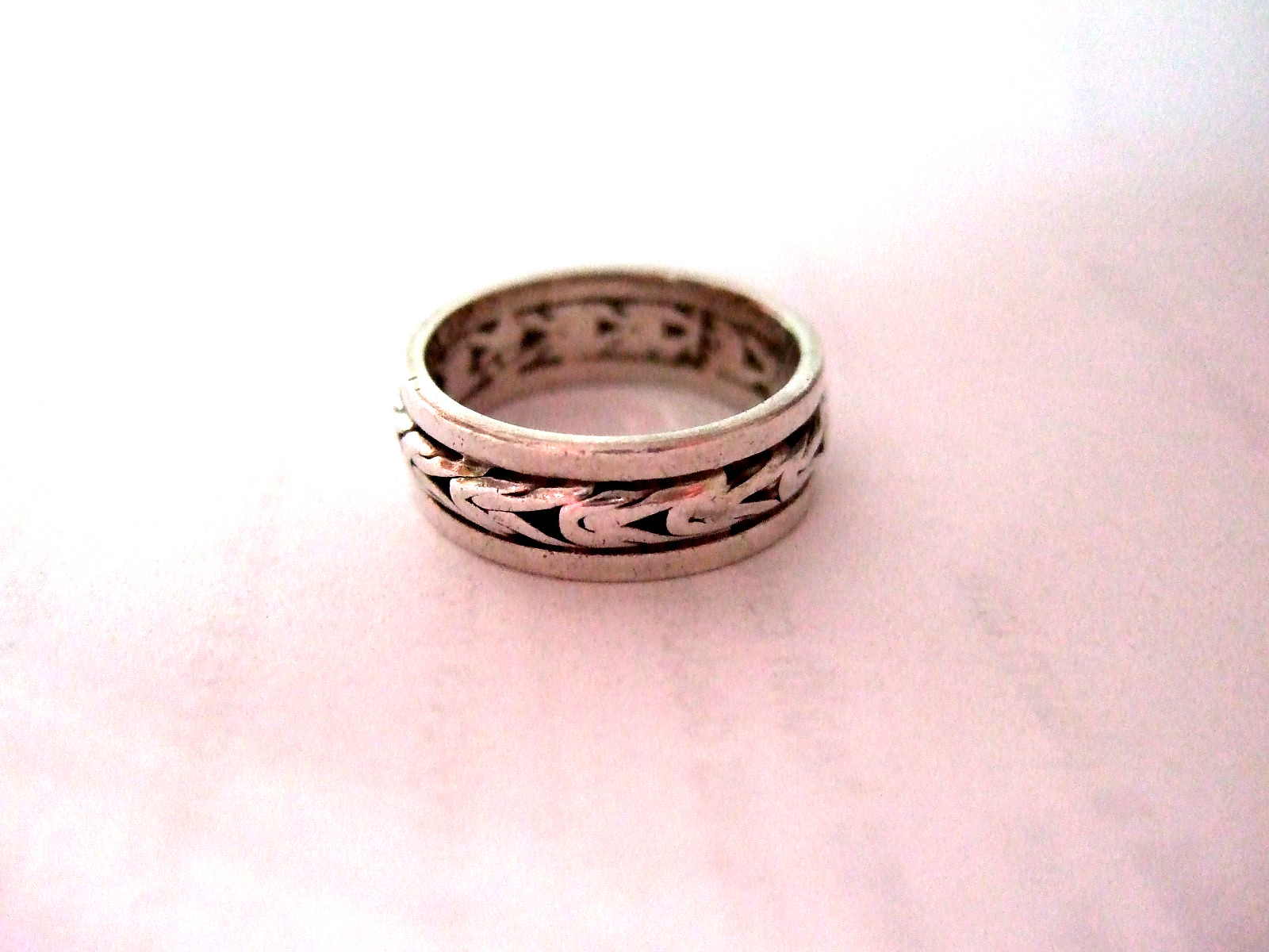SILVER GRECIAN DESIGN RING BAND 1/4 INCH WIDE SIZE 6.25 TESTED, 4.7 g weight