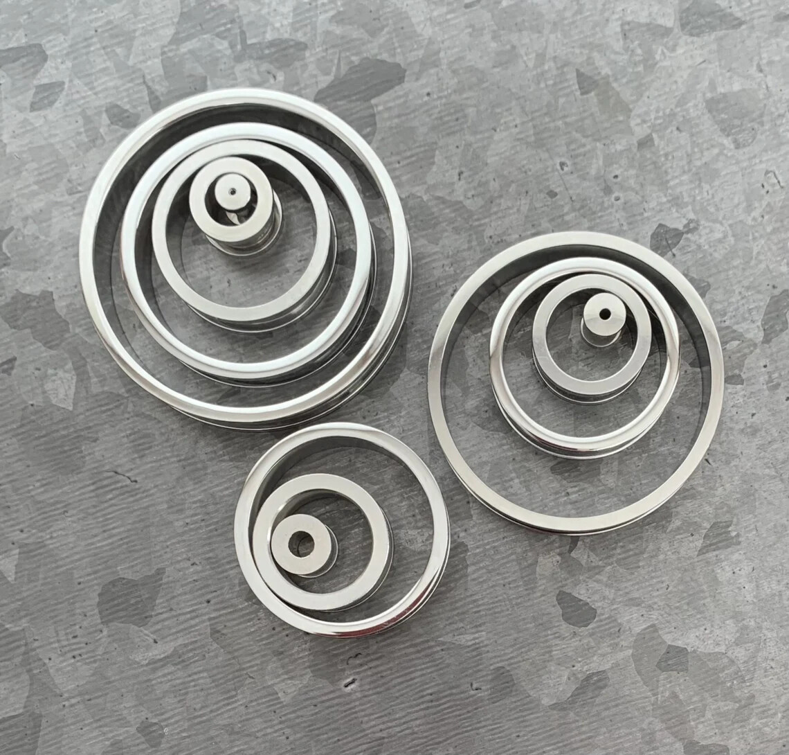 PAIR 316L Surgical Steel Screw Fit Tunnels Ear Plugs Earlets Gauges 16g thru 2″