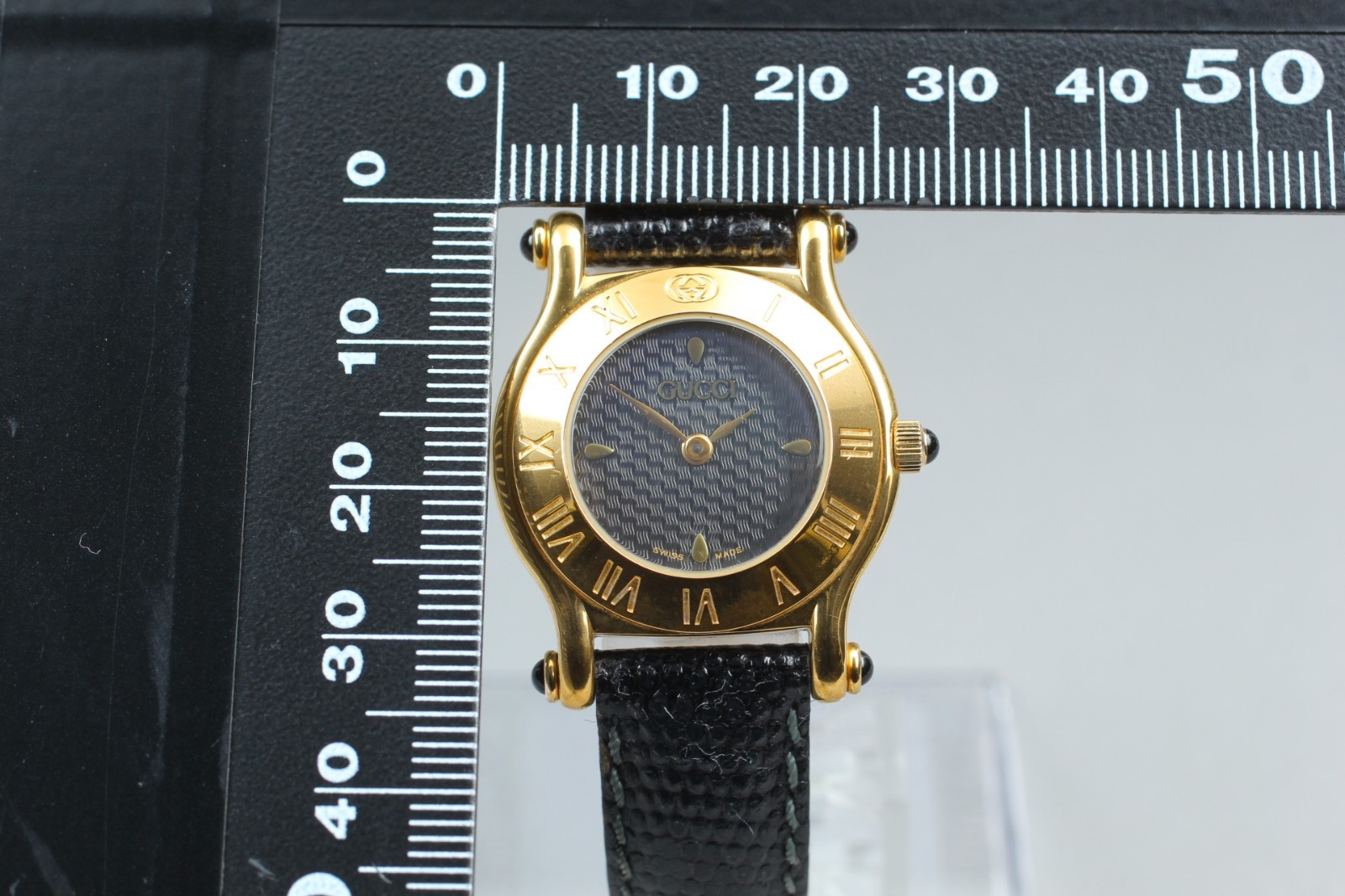 【EXC+++++】 Gucci 6500L Gold Plate Black Dial Lady’s Quartz Watch from JAPAN