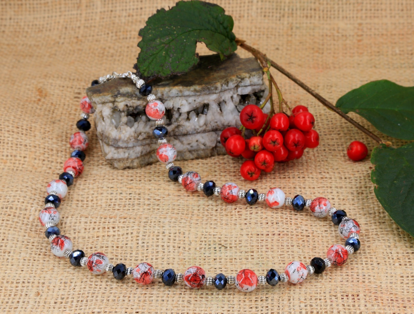 Red black white glass 10mm bead black glass crystal + silver necklace 20.5″+2