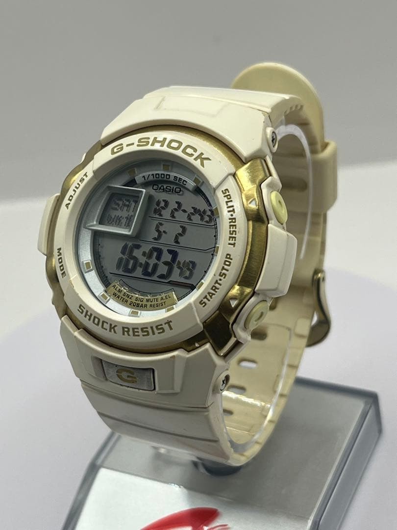 G-SHOCK Lovers Collection Model White/Gold Battery replaced Good condition