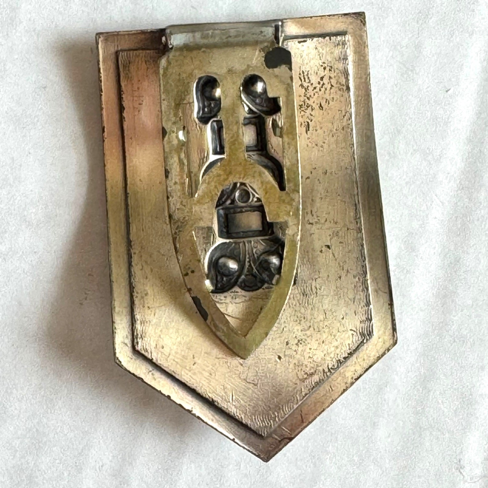 Art Deco Dress Clip Clear Round & Baguette Rhinestones Silver ToneBrooch 1940’s