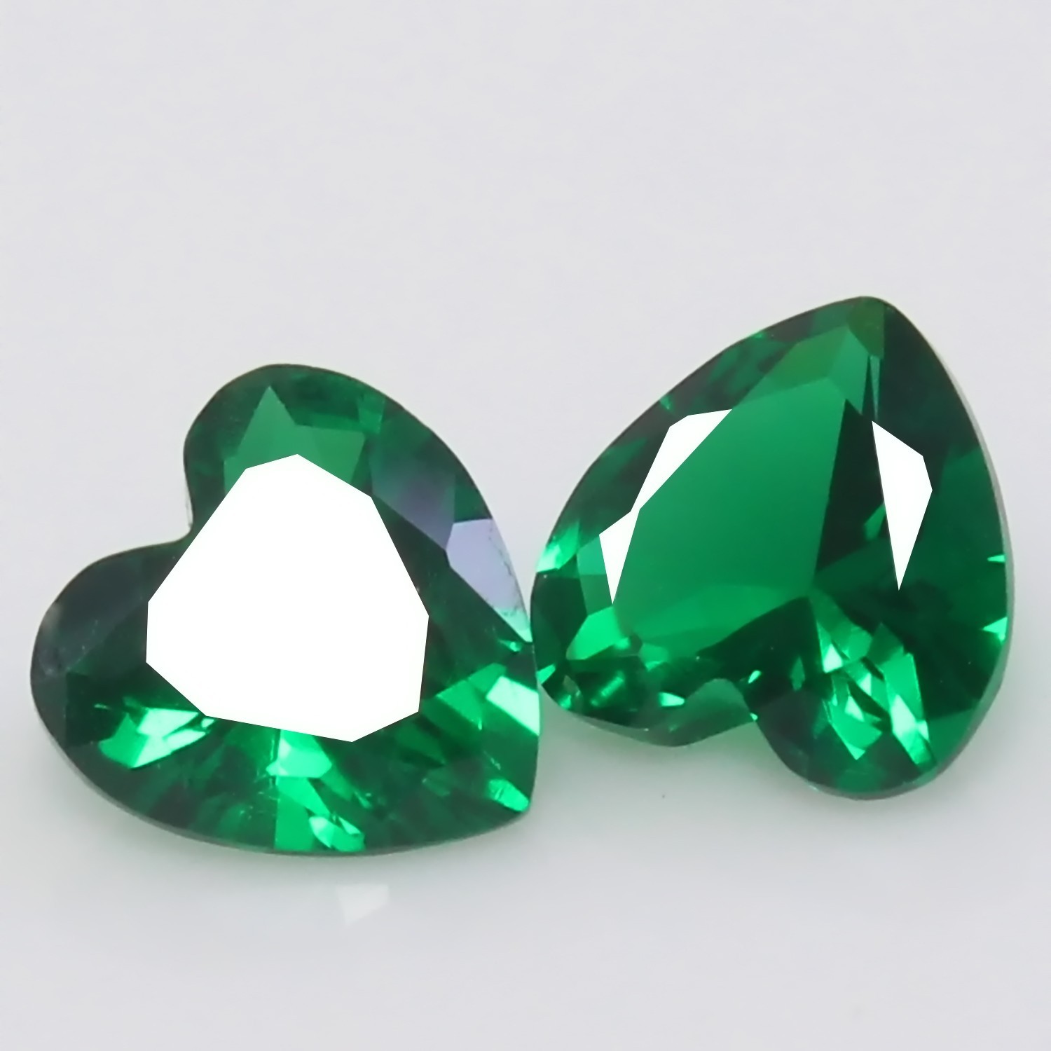 Natural Certified MUZO Colombian Green Emerald 9.00 MM Heart Pair Gemstones