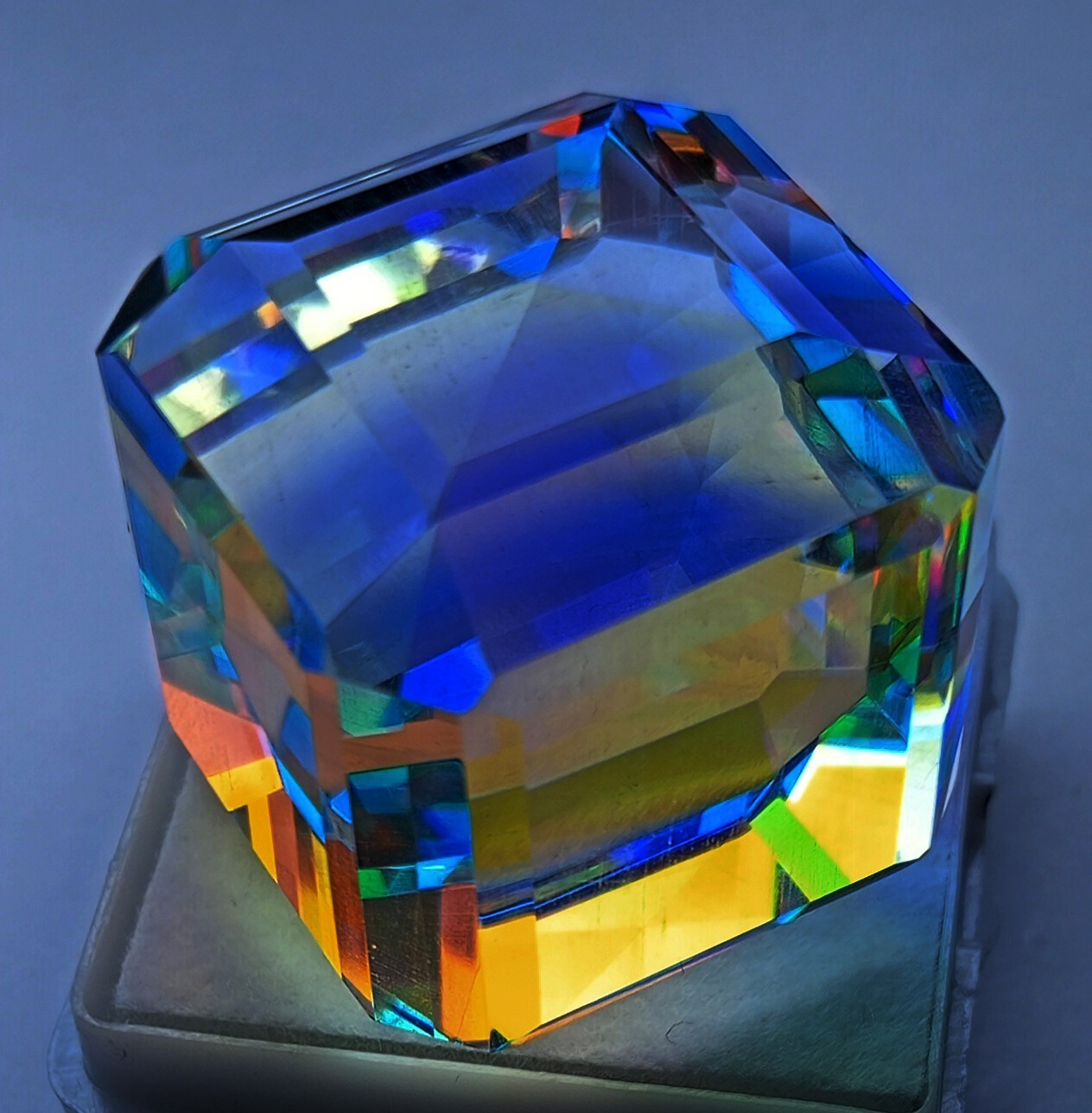 Rainbow Color Natural Mystic Topaz Cube Cut EGL Certified 100+ Ct Loose Gemstone