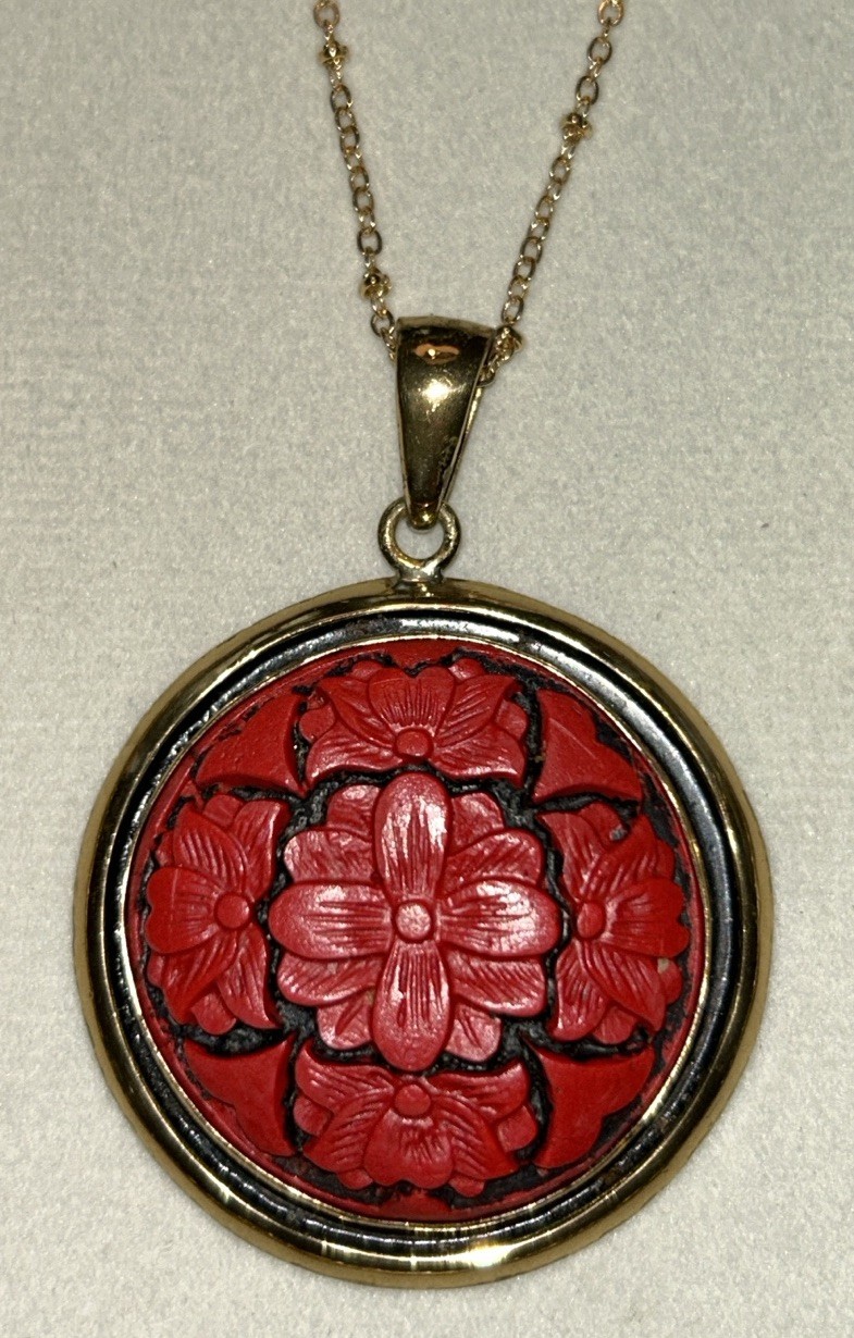 Vintage Carved Cinnabar Pendant Necklace Red Floral Medallion Gold Tone 16” 60’s