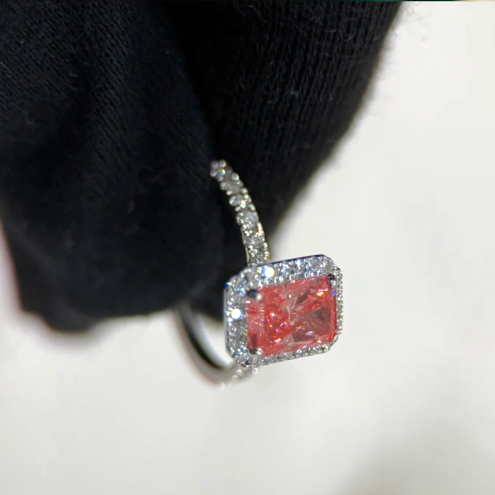2.70 Ct Radiant IGI Lab Created Fancy Vivid Pink Diamond Women Ring 950 Platinum