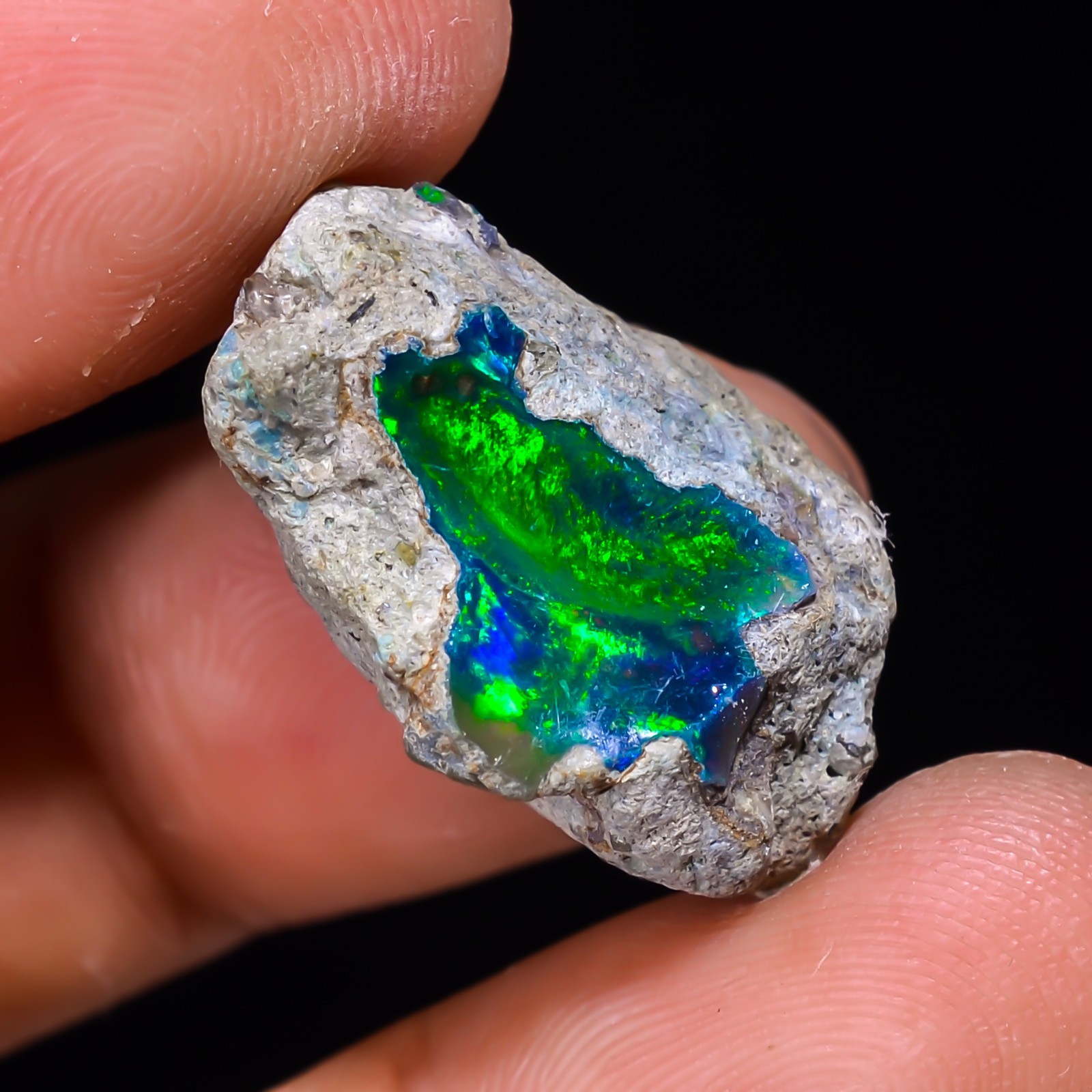 13.5ct Natural Black Opal Rough Ethiopian, Fire Opal Gemstone, 22x14MM Welo Opal