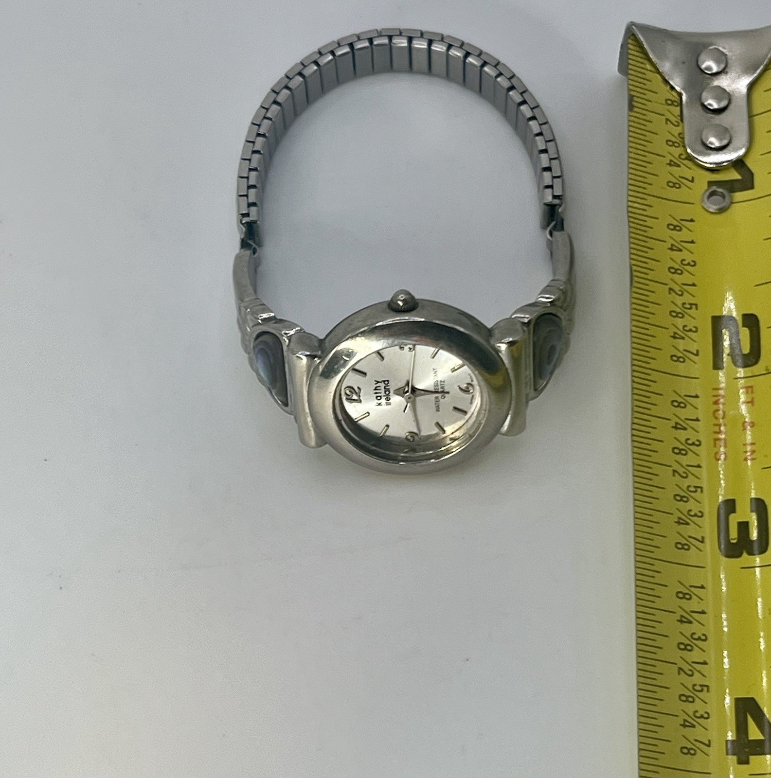 Vintage 90s Kathy Ireland Water Resistant Quartz Wrist Watch V377 NO CRYSTAL