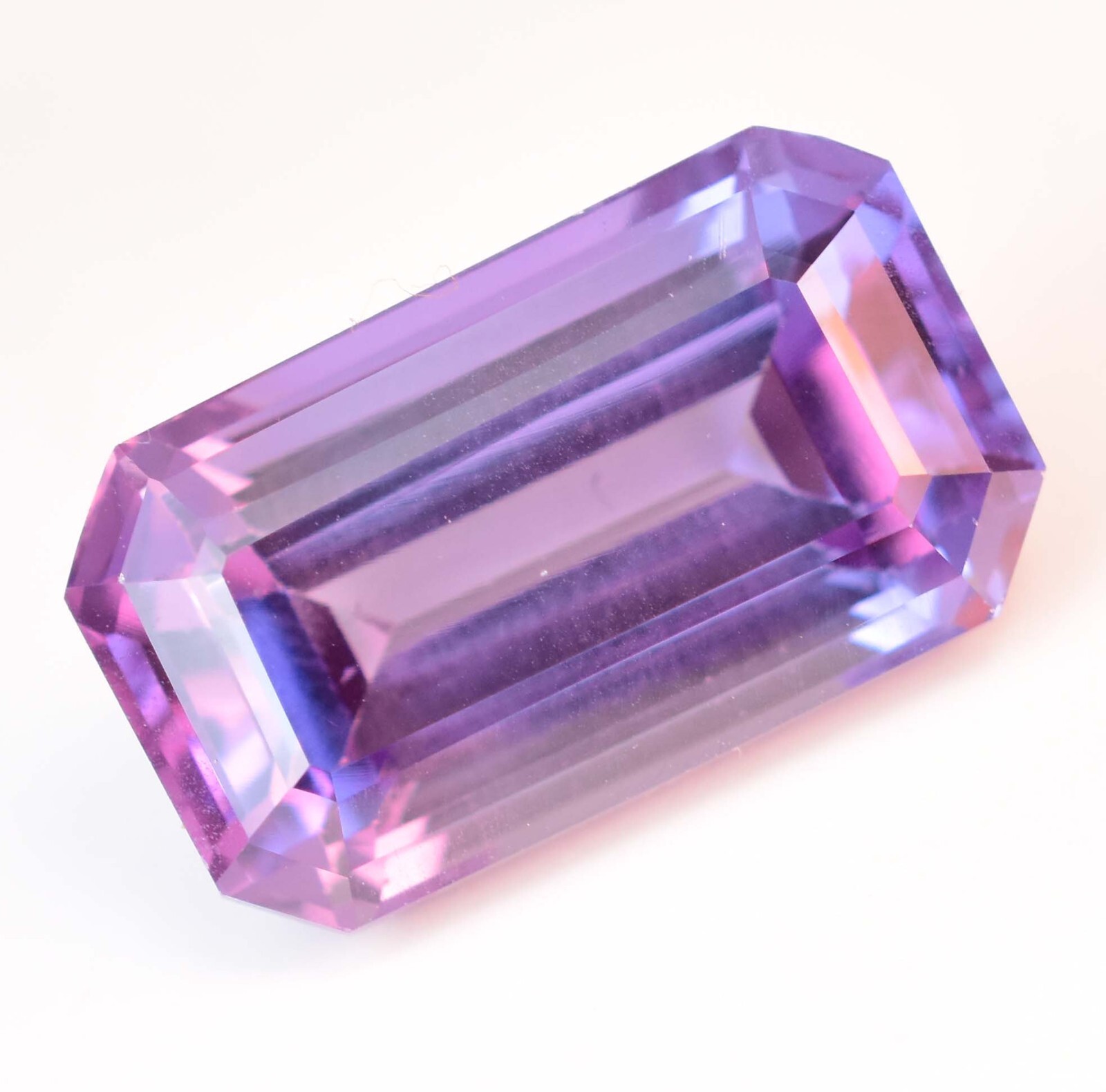 25.20 Ct Natural Color Change Alexandrite AGL Certified Loose Gemstone