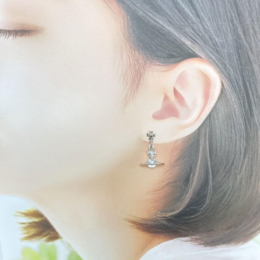 Vivienne Westwood Earrings Pierce Petite Orb Silver w/drawstring [E4321