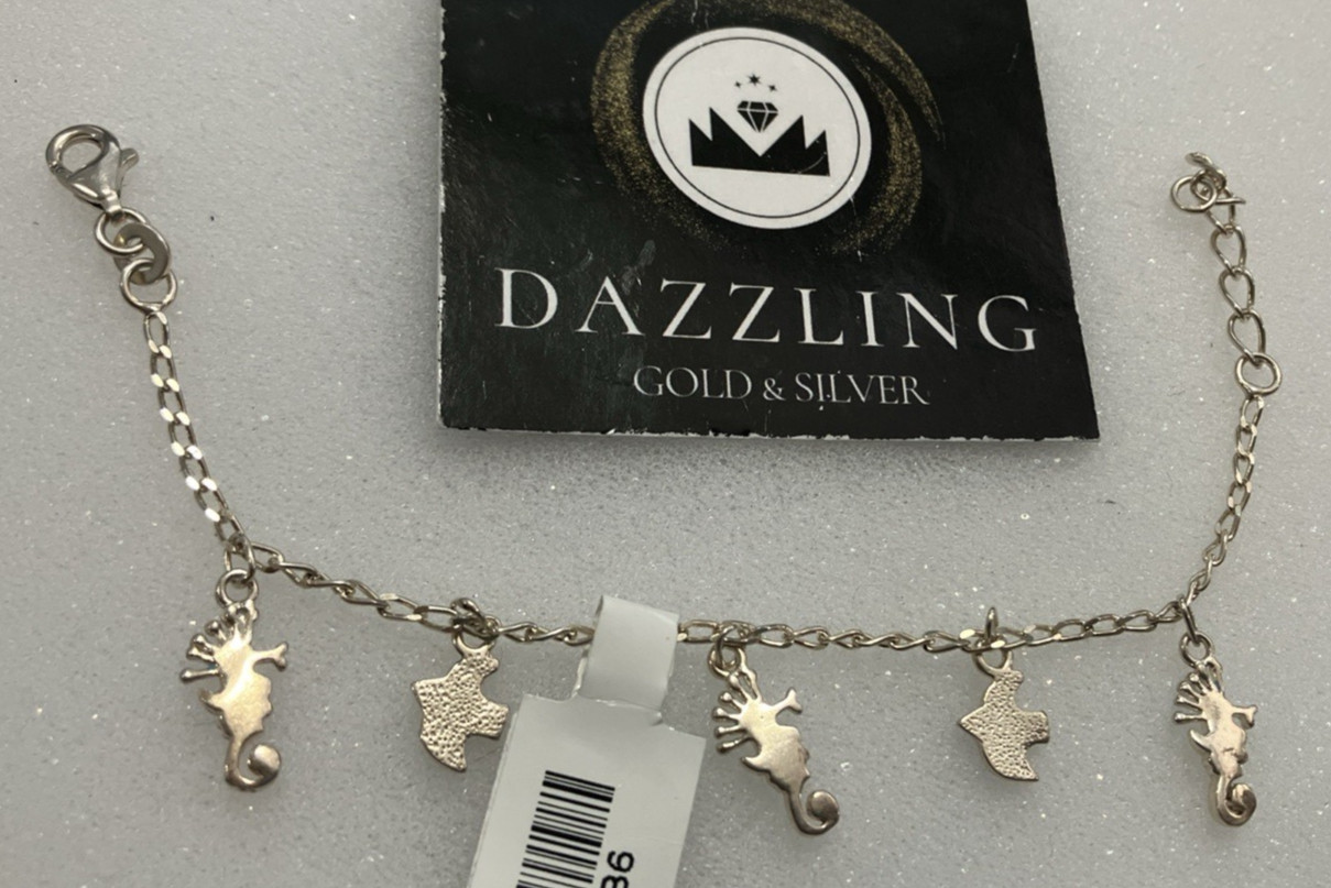925 Sterling Silver Girl 5 Charms Bracelet Seahorse 3.2grams 5” To 6” New w/Tag