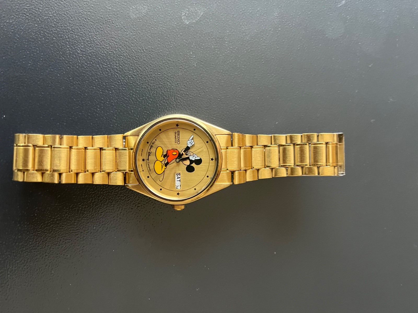 mens seiko 1980s gold Mickey Mouse watch