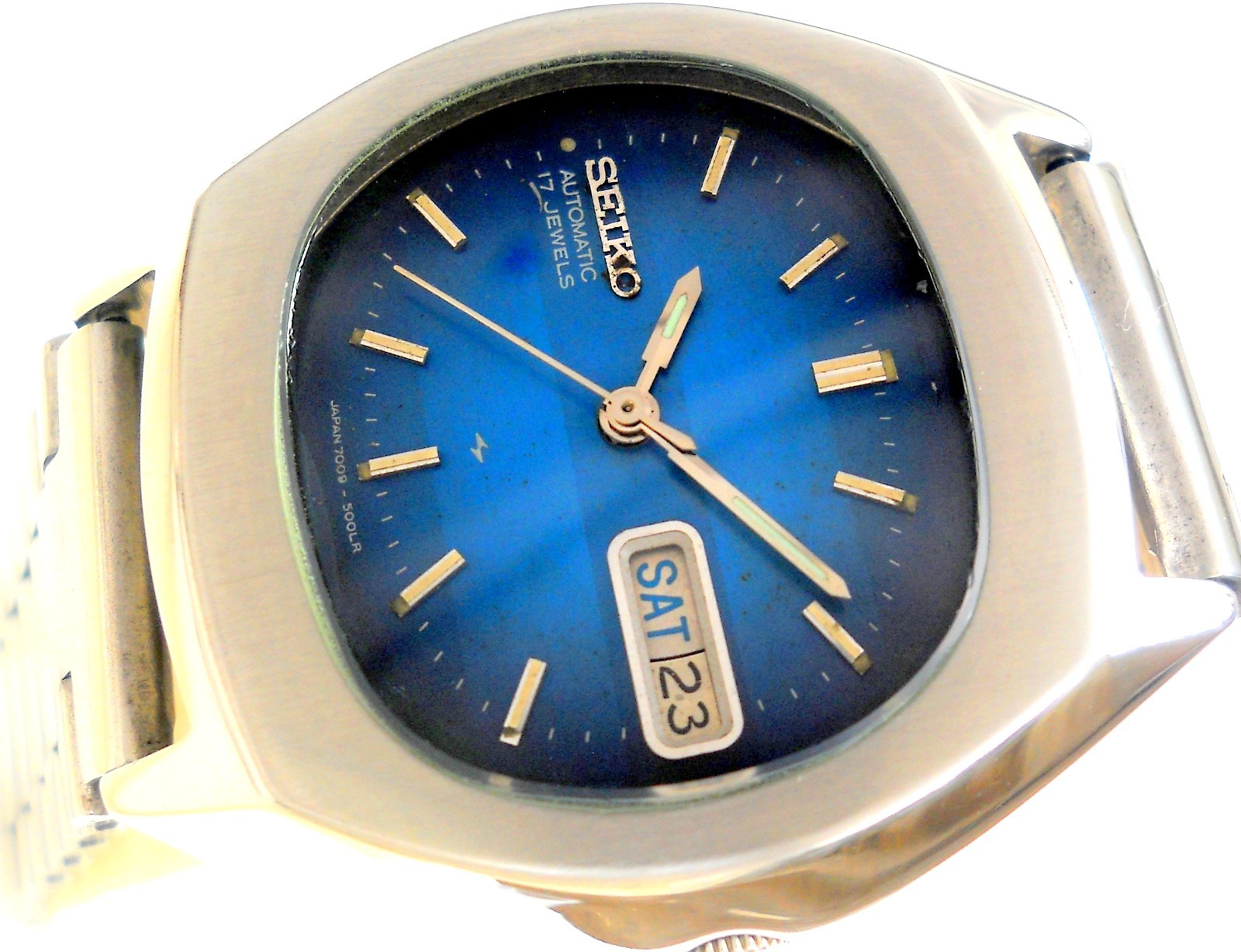 Vintage Seiko Automatic Watch 7009-500LR – Gradient Blue Dial – Regulated Japan