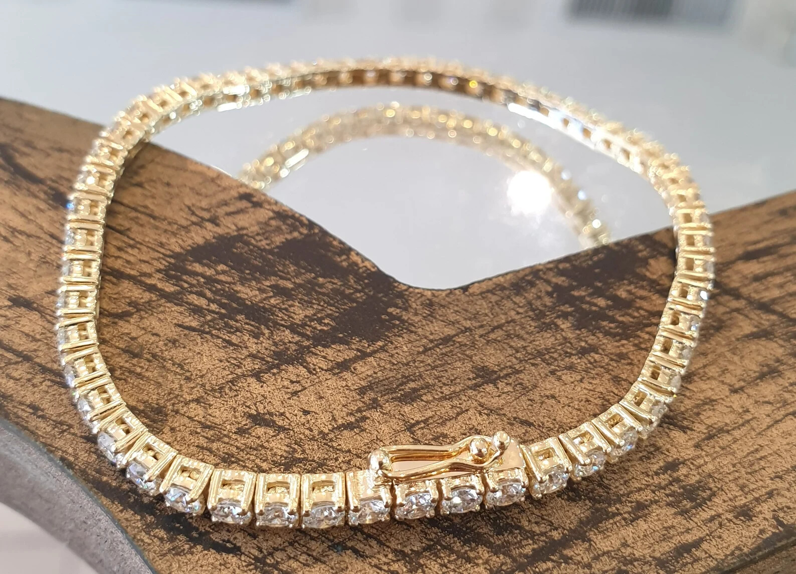 Women’s Day 6.60Ct Round Natural GH/VS Diamond Tennis Bracelet 14K Yellow Gold