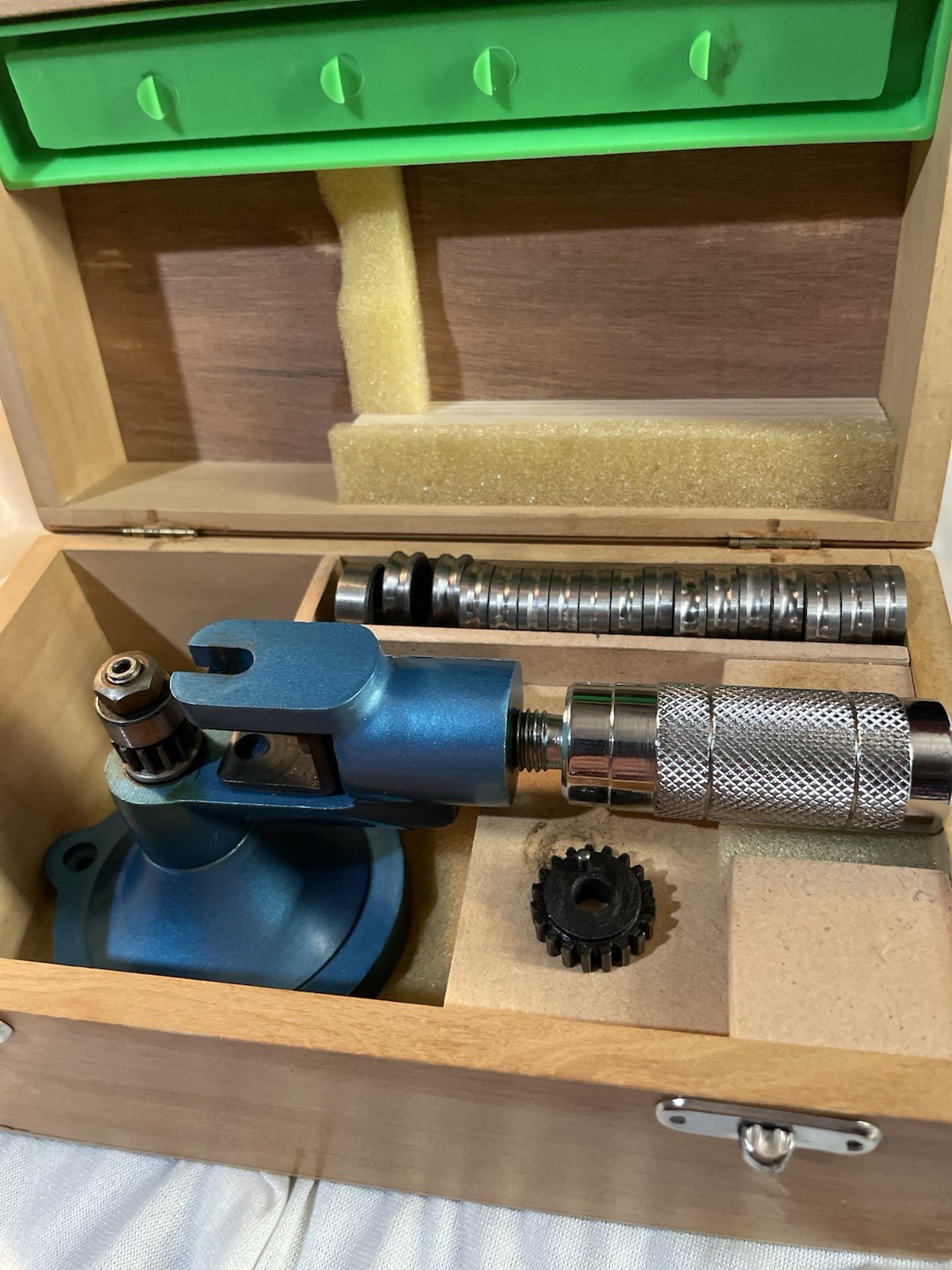 New JSP Ring Sizer Up/down 18 Collets Wooden Box