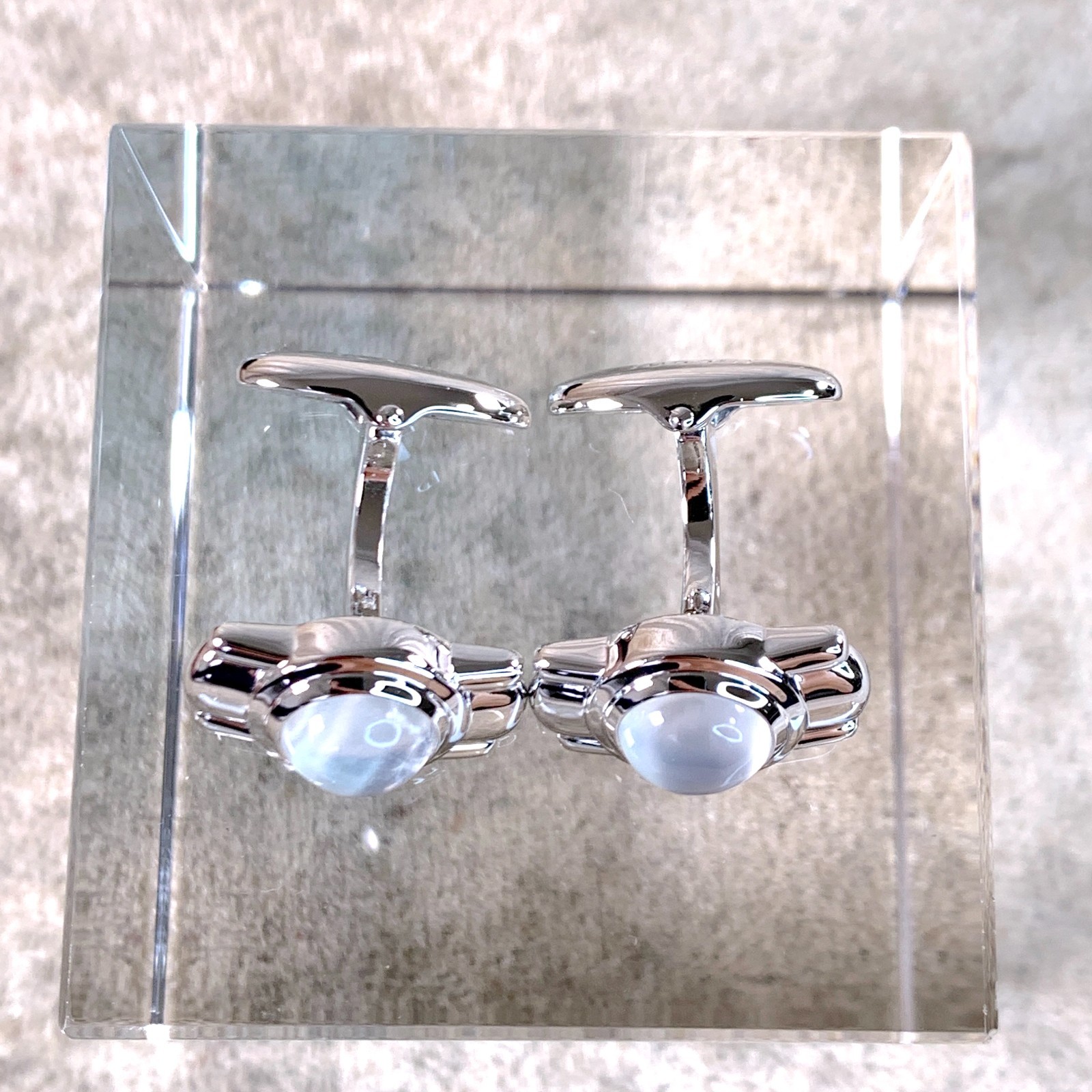 Alfred Dunhill Cufflinks Silver Moonstone with Case