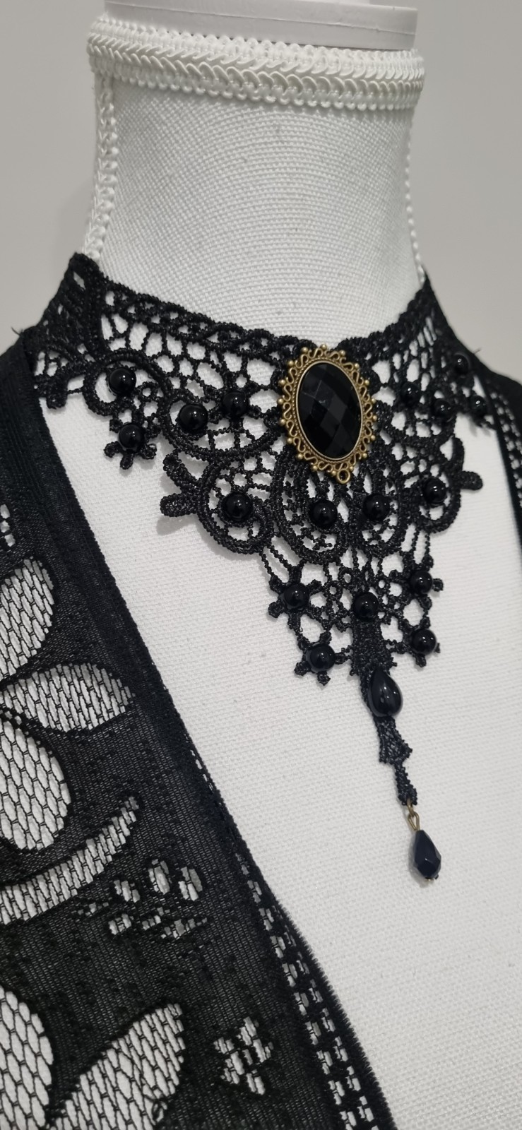 Black Lace Choker Necklace Oval Bezel-Set Pendant with Drop Dangle