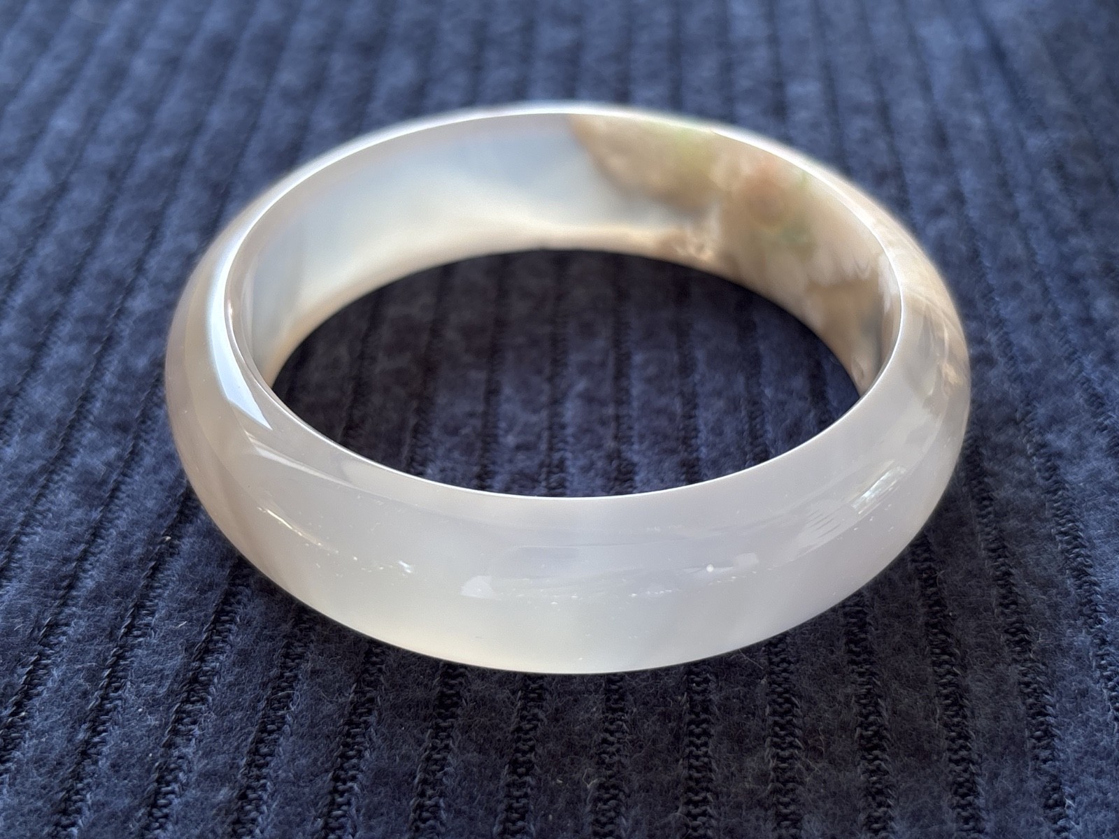 61mm Natural Cherry Blossom Agate Bangle Sakura Flower Quartz