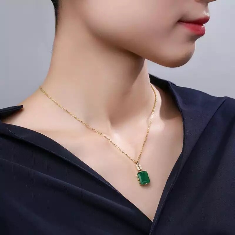 ZARD 18K Gold Plated Green Emerald Cut Cubic Zirconia Pendant Necklace
