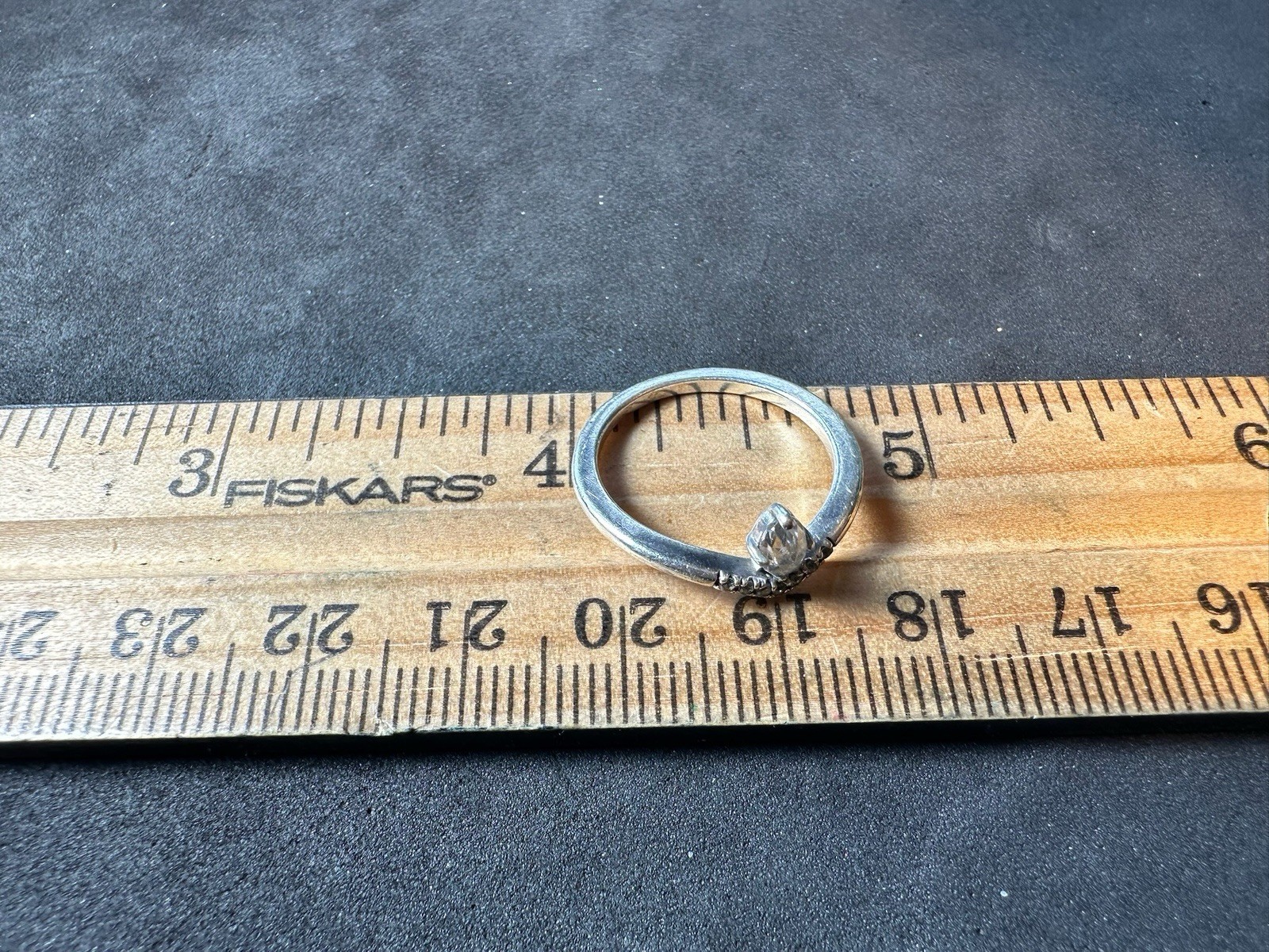 1.63g Vintage Sterling Silver 925 Ring Marquise Clear Stone Accent M Size 5
