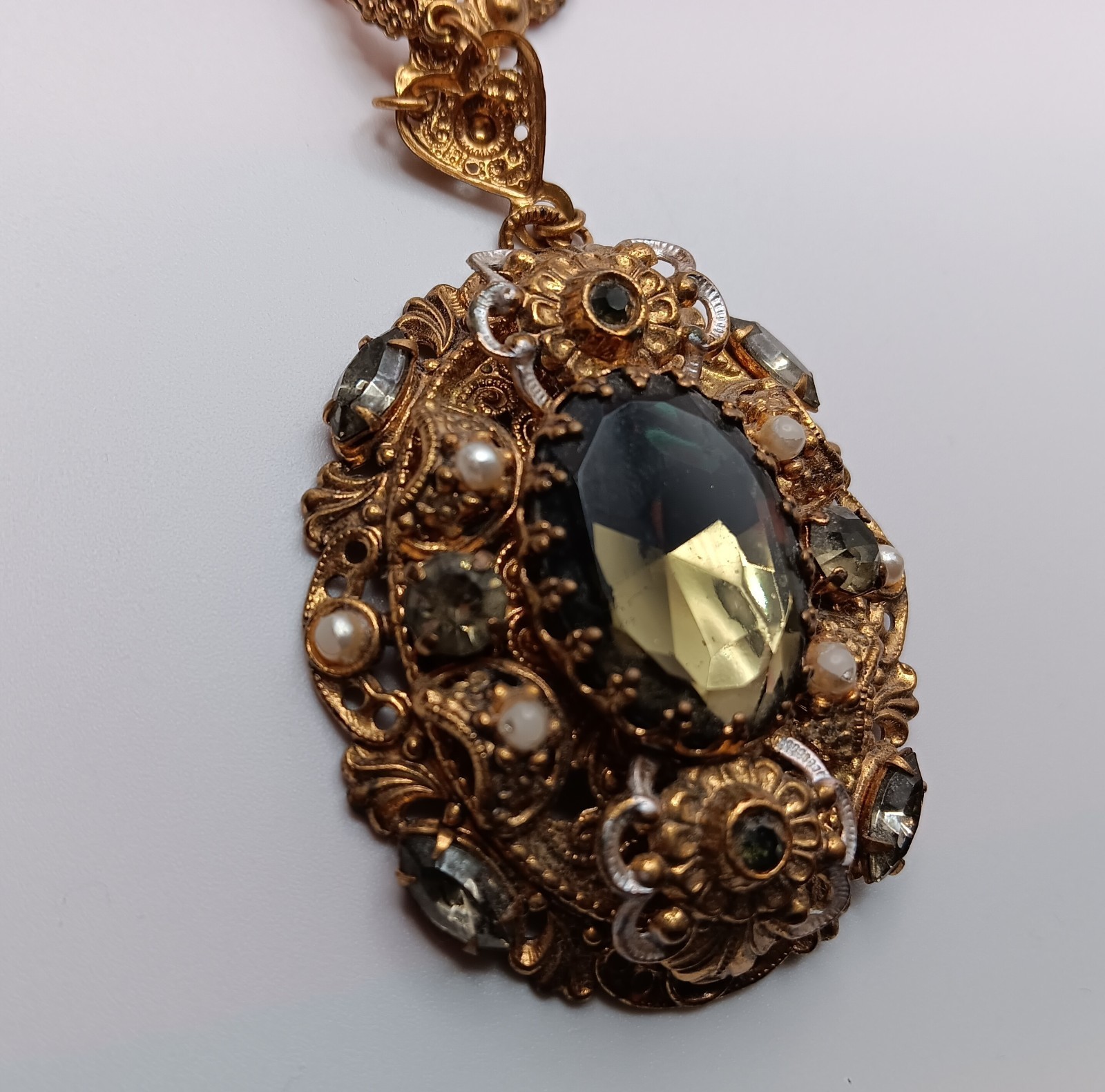 Vtg Western Germany Necklace Smoky Art Glass Faux Pearl Rhinestone Ornate 24″