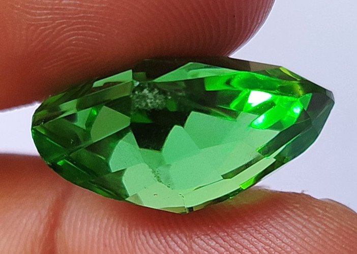 AAA+ 19.50 CT Green Peridot Fancy Cut Faceted Loose Gemstone @Best Offer Price