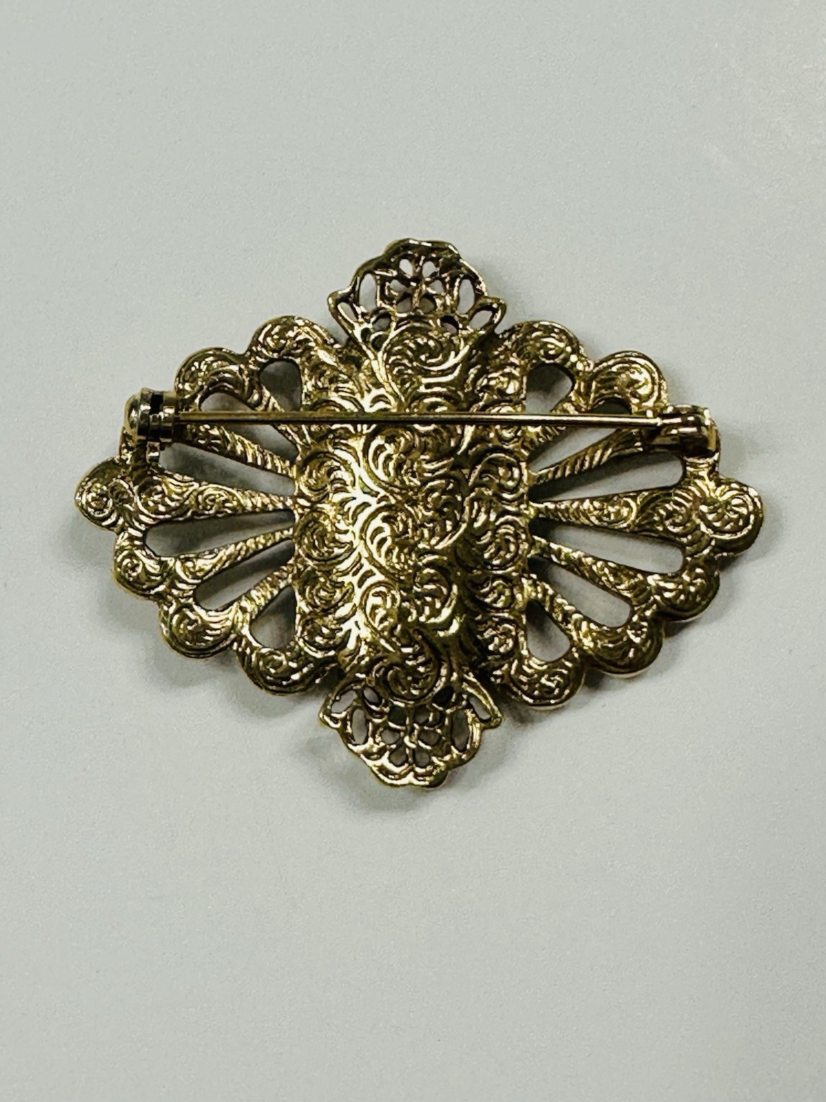 Vintage 1928 Faux Black Onyx And Crystal Gold Tone Brooch