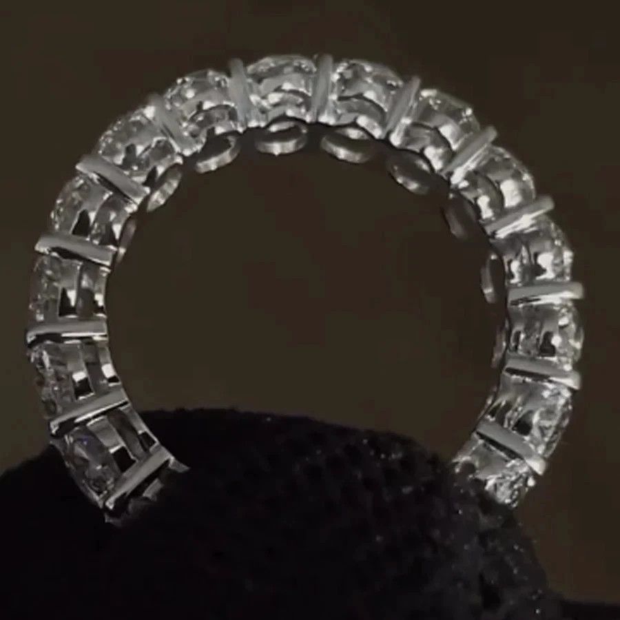 10.00 Ct Oval White Diamond Full Eternity Wedding Band In 14k White Gold Plated