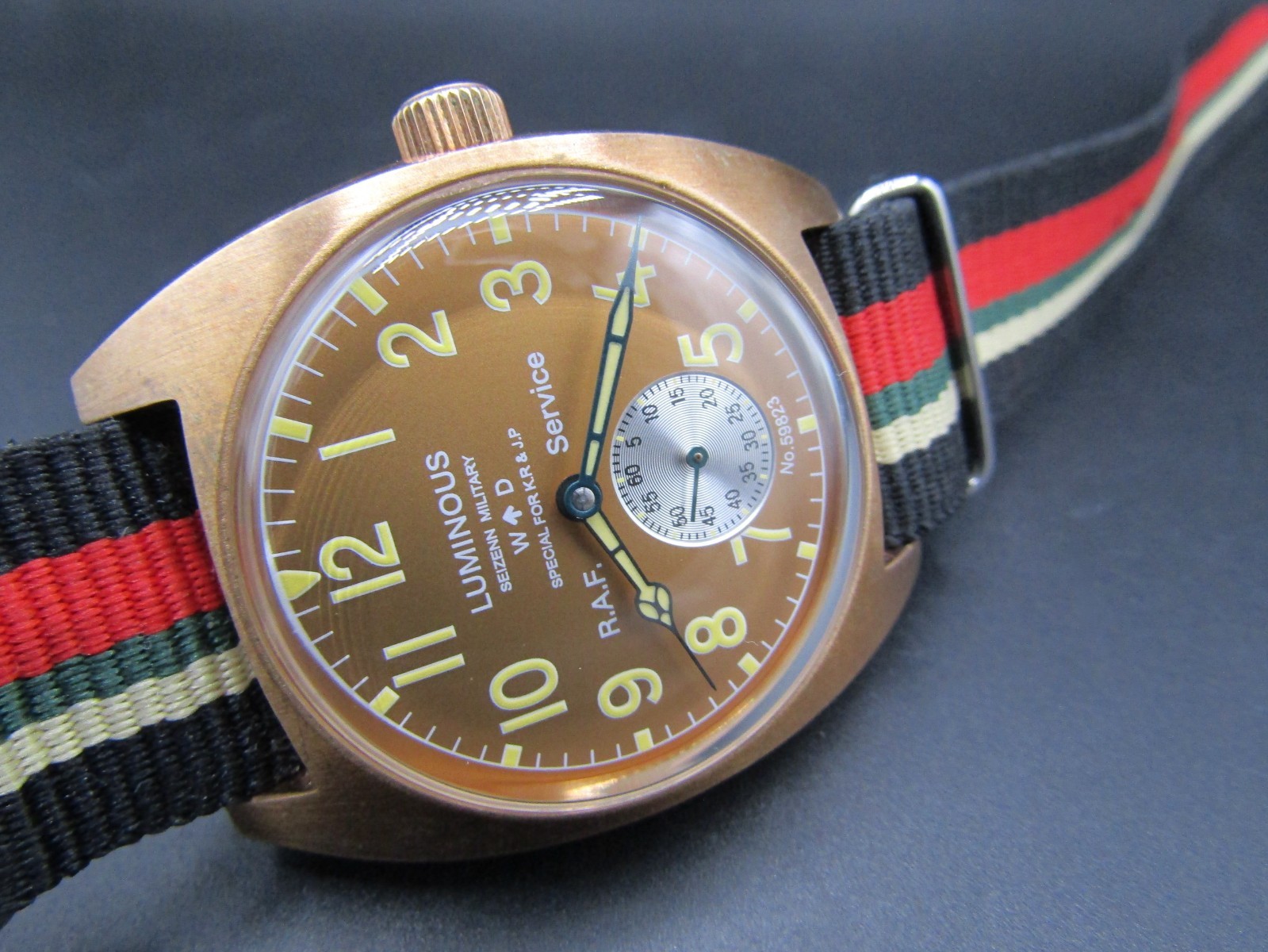 Beautiful Merkur Luminous Seizenn W10 Military Special KR & JP RAF Bronze Watch