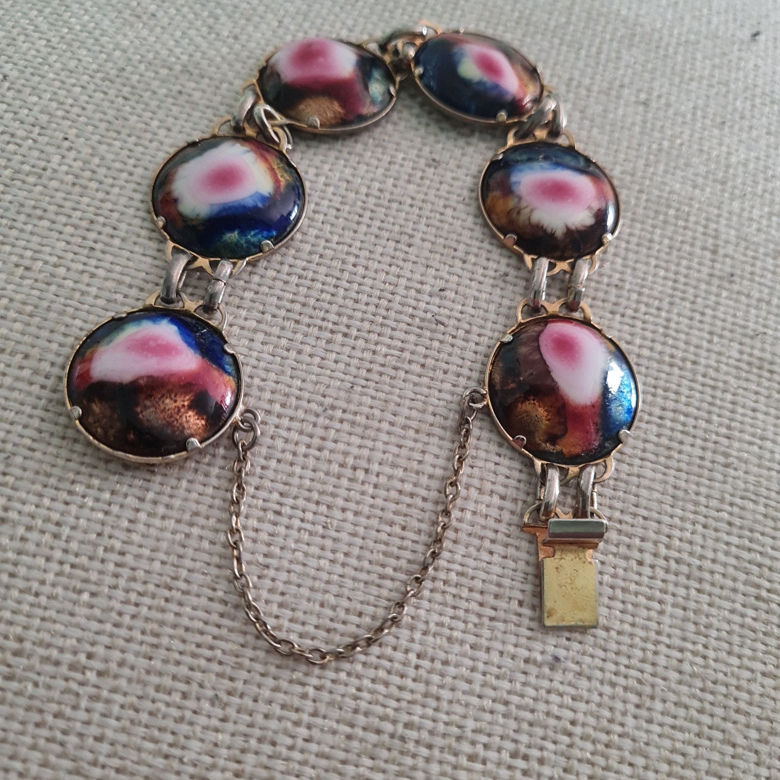 Multicoloured Art resin Bracelet With Safety Chain 7″