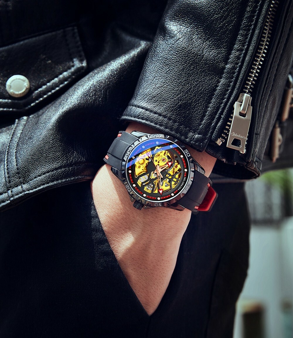 Fashion Men’s Transparent Skeleton Dial Self-wind Mechanical Watch