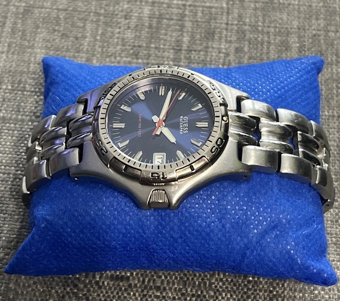 Guess Vintage Men’s Waterpro With Blue Dial; Late 90’s-Y2K