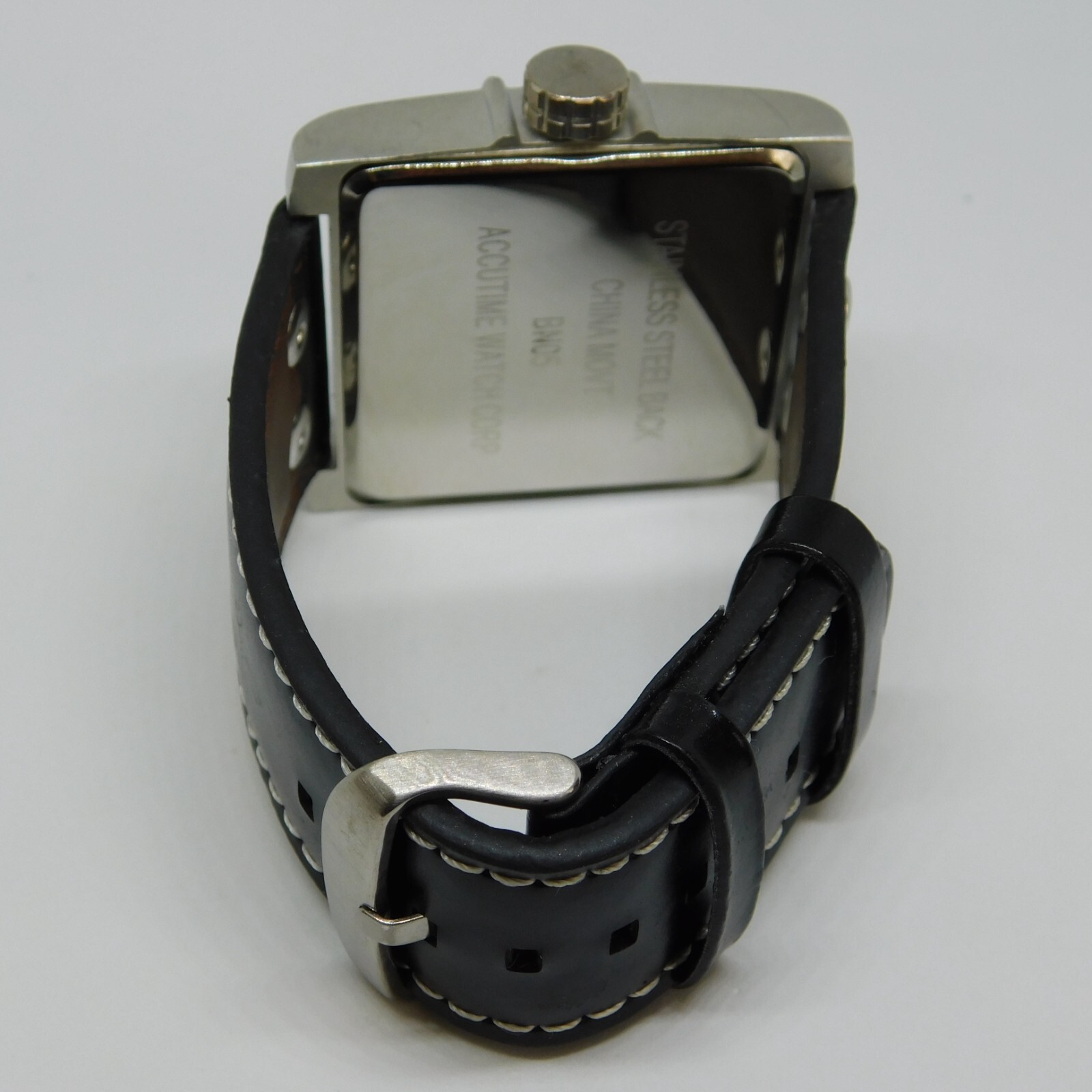 Accutime Watch Corp Silver Tone Case Quartz Analog Men’s Watch New Battery