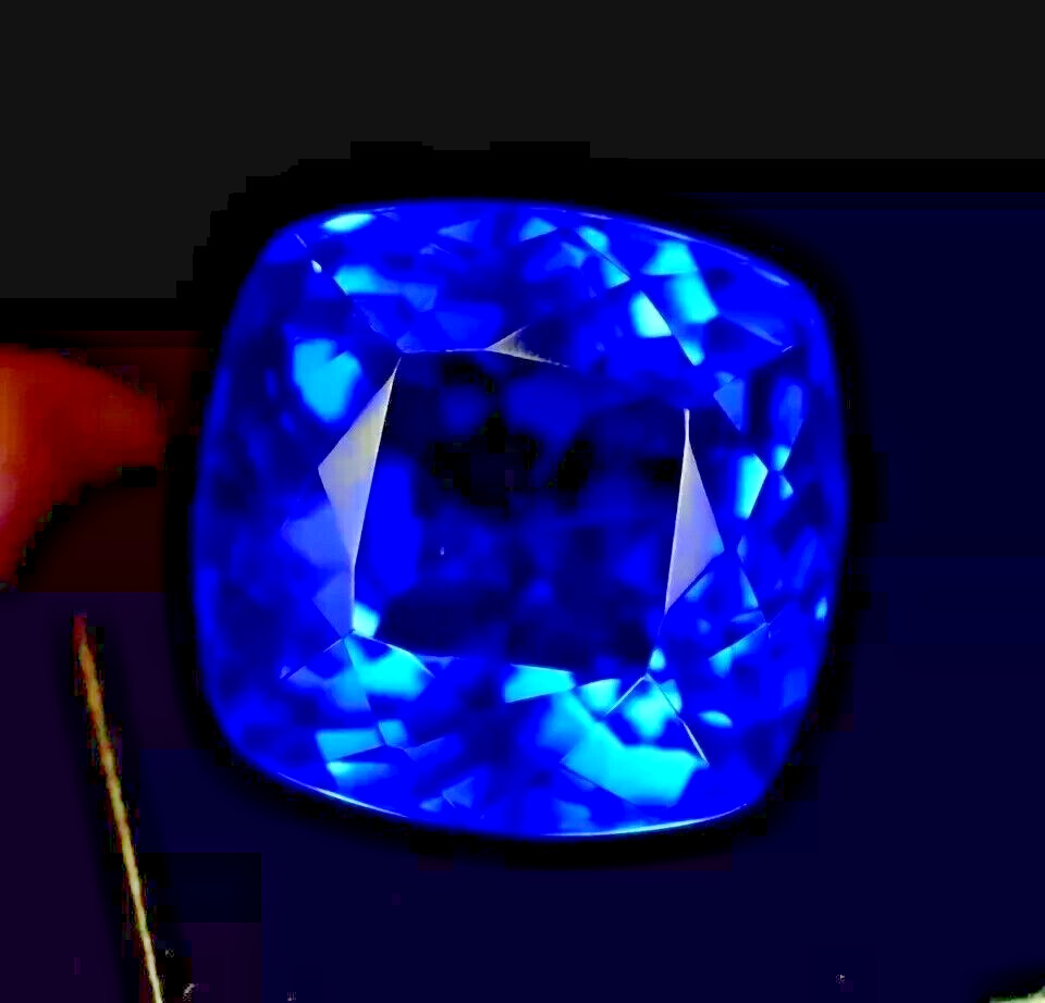 Natural Lustrous Tanzanite Blue Cushion 10-12 Ct Certified Loose Gemstone