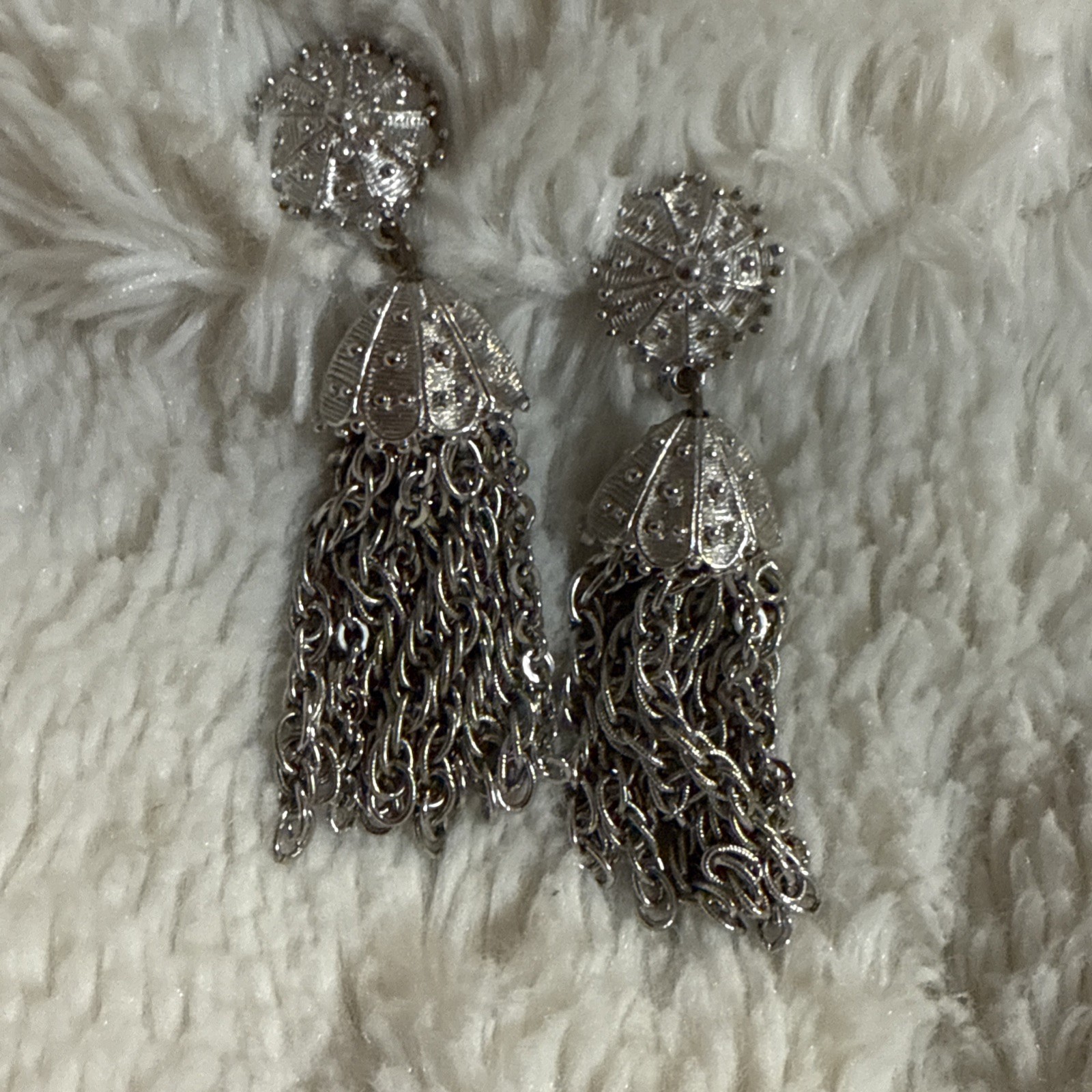 VTG Starburst MONET Silver TONE Dangly Chain Tassel Chandelier Clip On Earrings