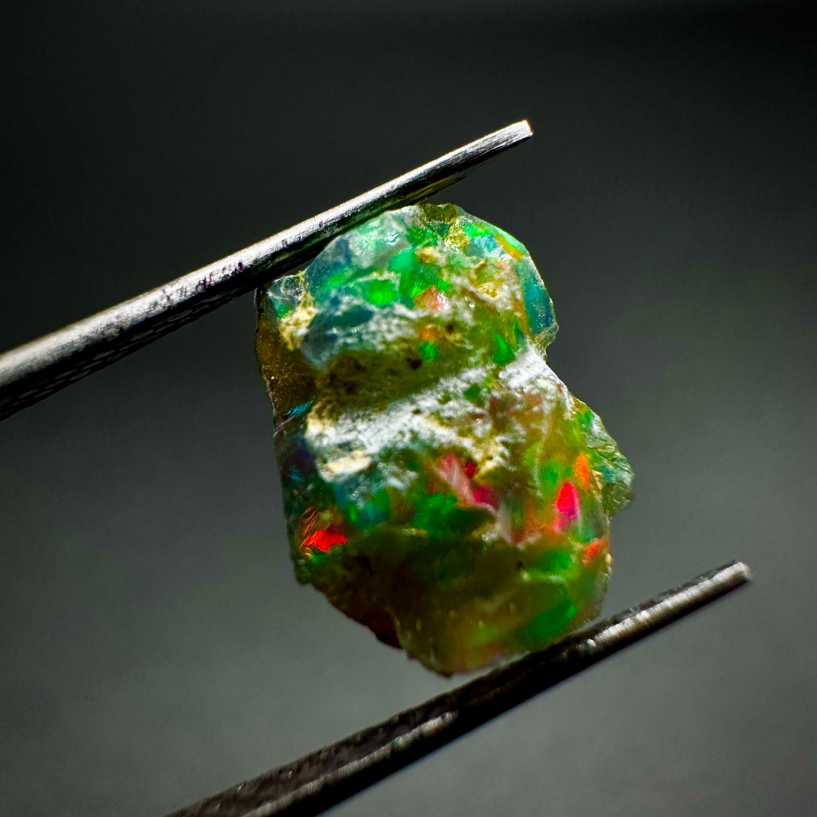 Natural Ethiopian Opal Crystal Rough with Strong Play of Color Gemstone, 11X3MM