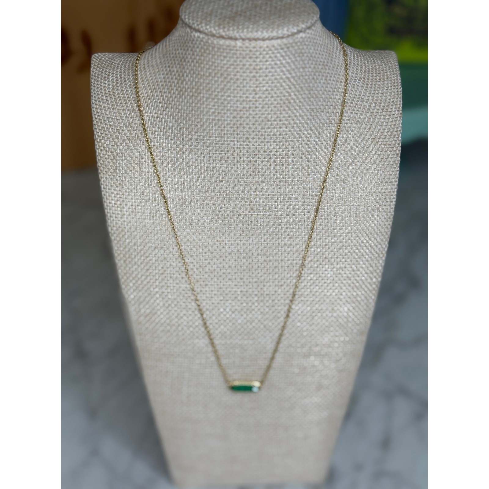 Kendra Scott Womens Elisa Necklace Green Gold Minimalist Quiet Luxury OS