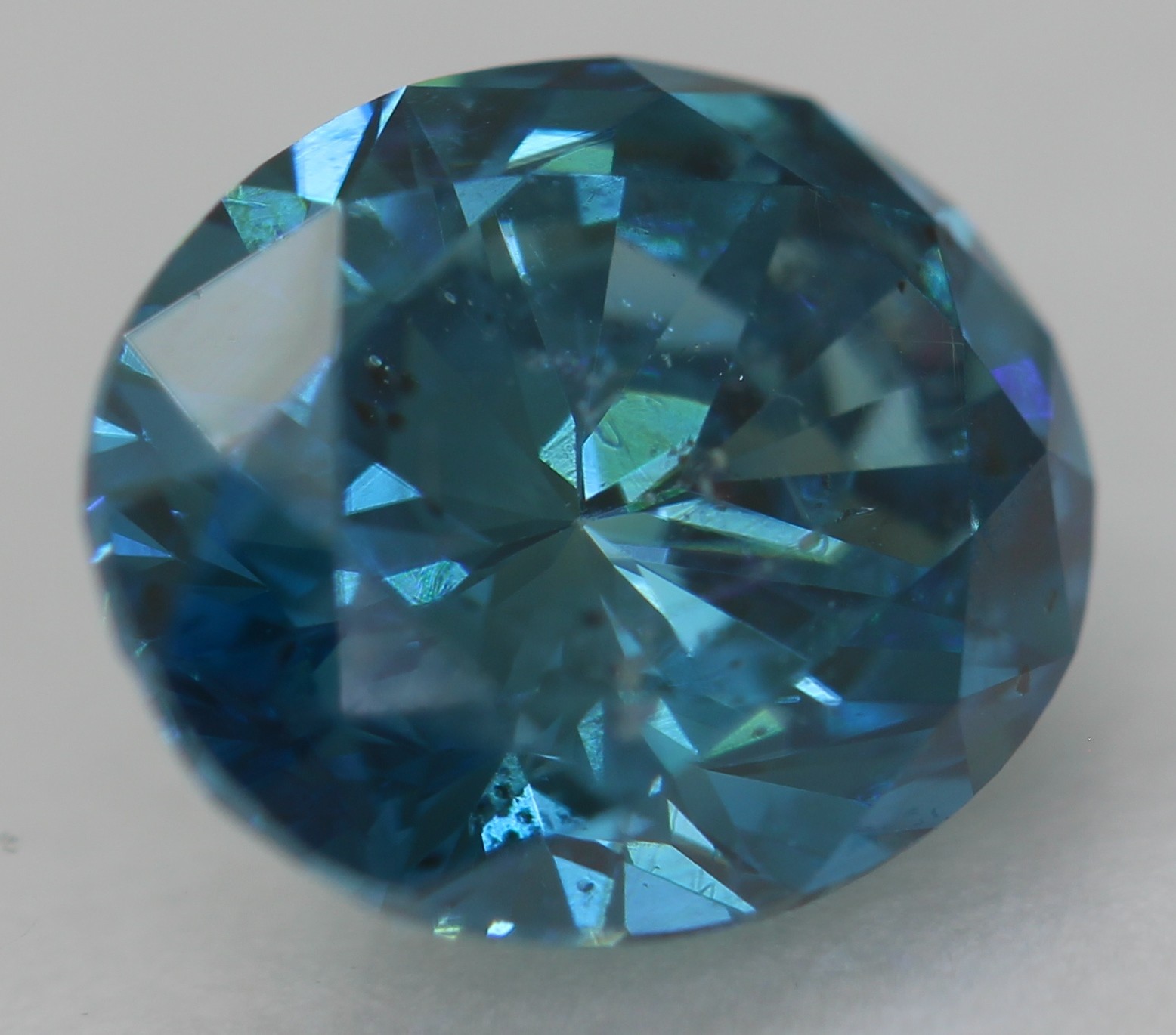 Cert 1.18 Carat Vivid Blue VVS2 Oval Natural Enhanced Loose Diamond 7.4×6.12mm