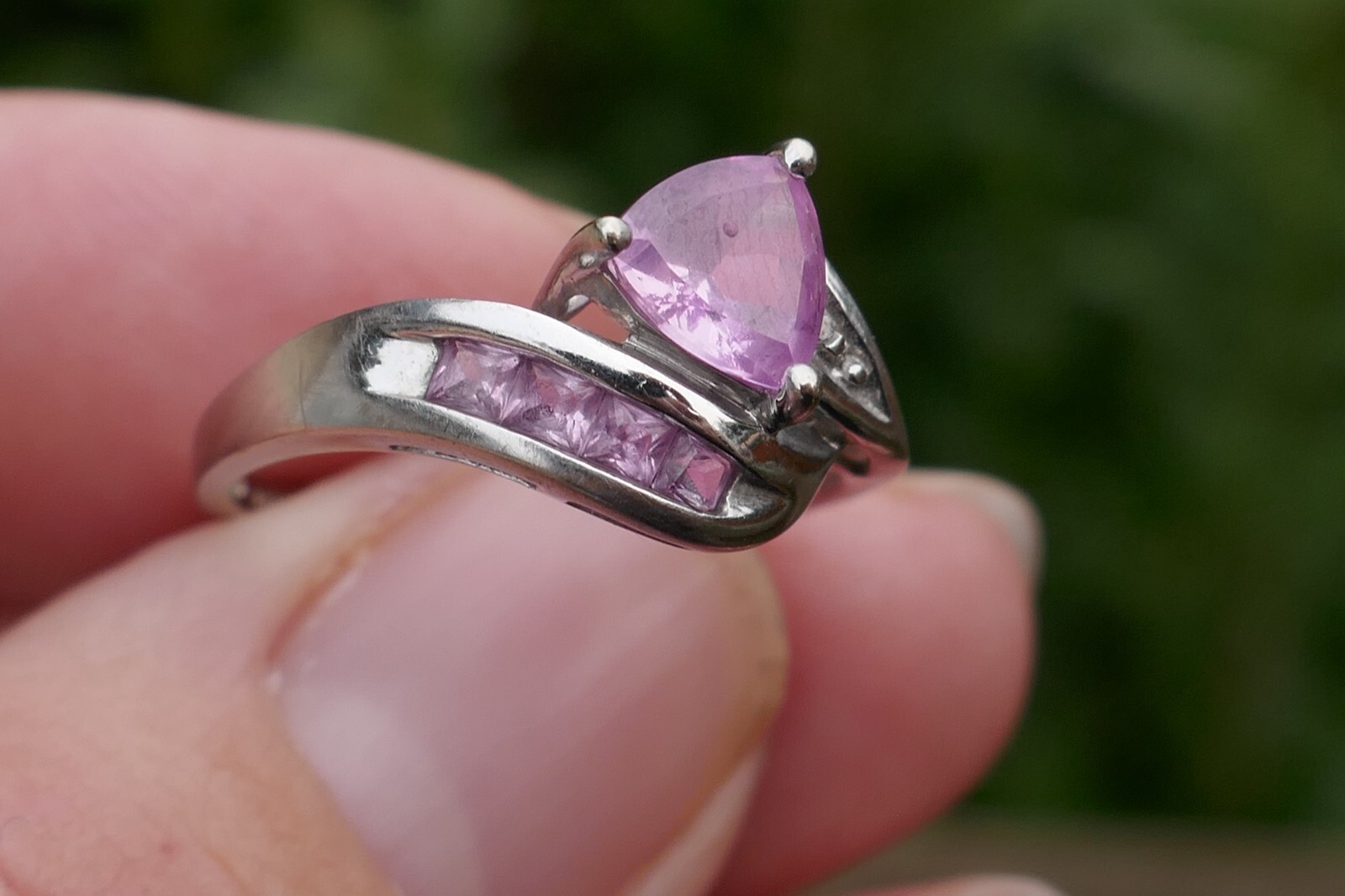 Vintage 10k White Gold Pink Sapphire & Diamond Accent Ring – Size 6.75