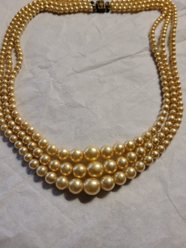 Vintage Faux Champagne Cream Pearl Three Strand Necklace 16″
