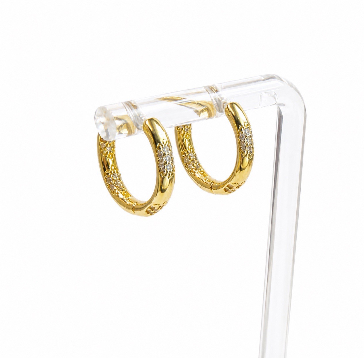 18K Gold Plated CZ Huggie Hoop Earrings Minimalist Sparkling Huggie Hoops 463