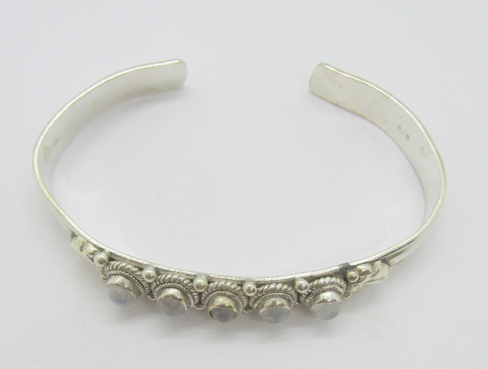 925 STERLING SILVER FIVE OVAL MOONSTONE 6.25″ CUFF BRACELET 25.0G