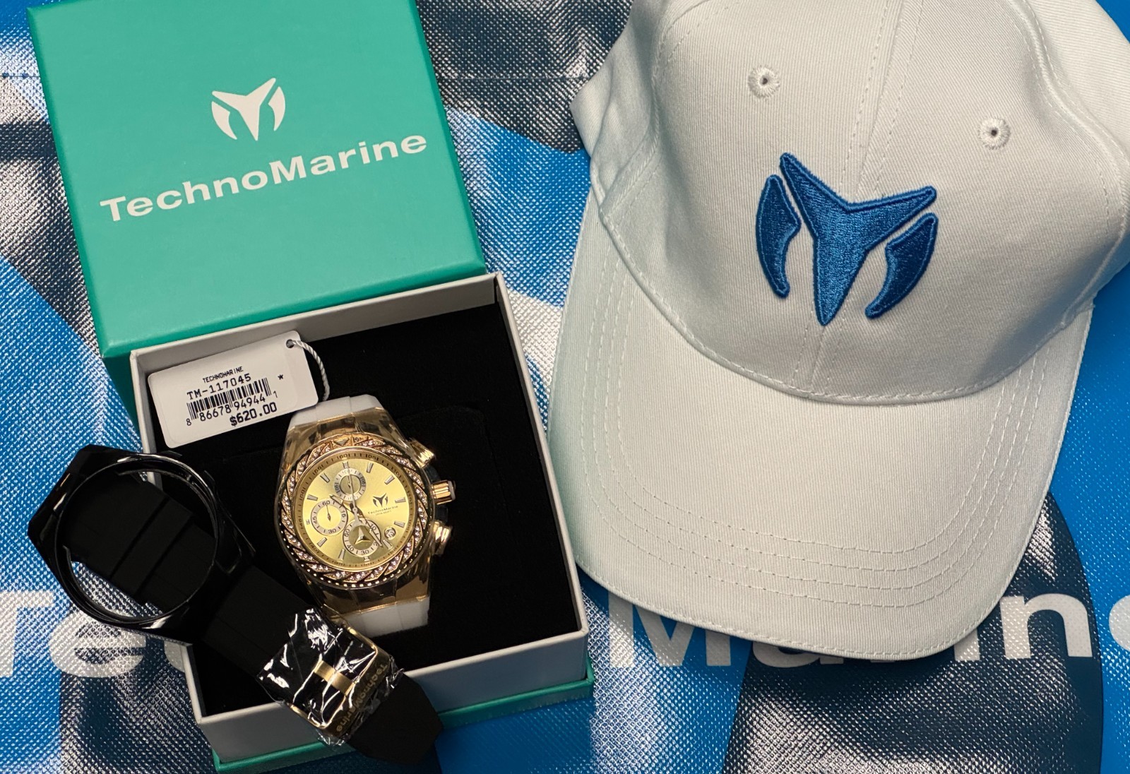 TechnoMarine TM-117045 Special Edition Cruise Gold with Stones 2 Straps 2 covers