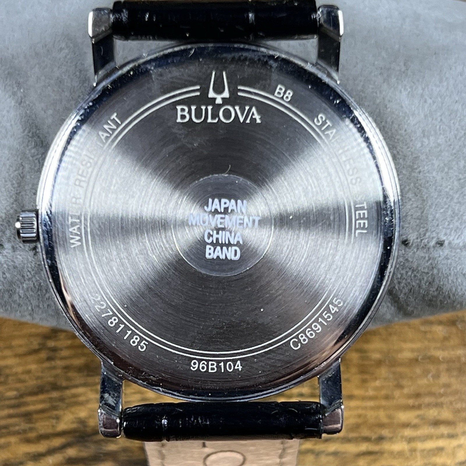 Bulova 96B104 Silver Men’s Dress Formal Classic Watch Leather Strap Bracelet