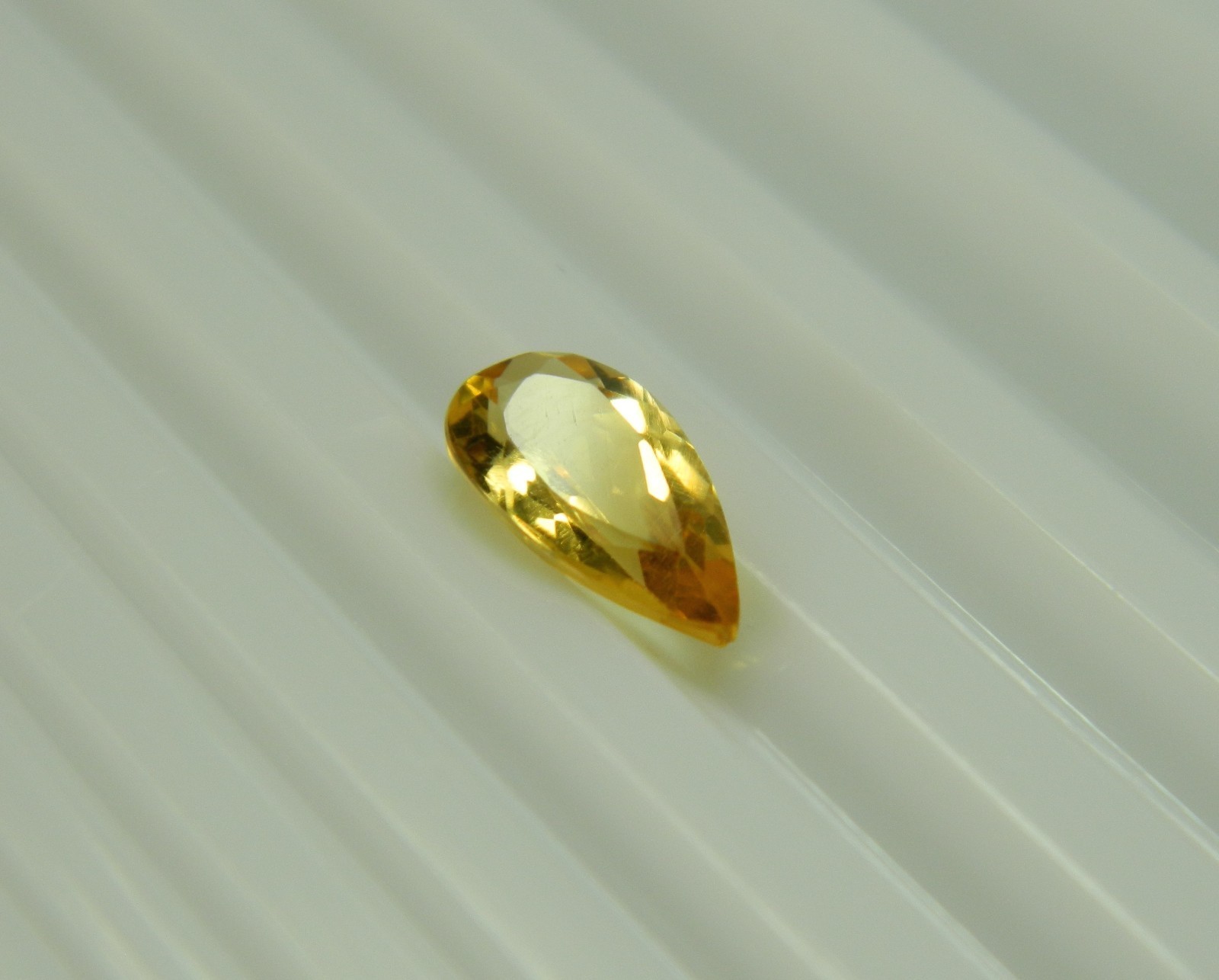 Imperial Topaz 1.27 Ct Clarity VVS Pear Cut Natural Golden Brazil I216