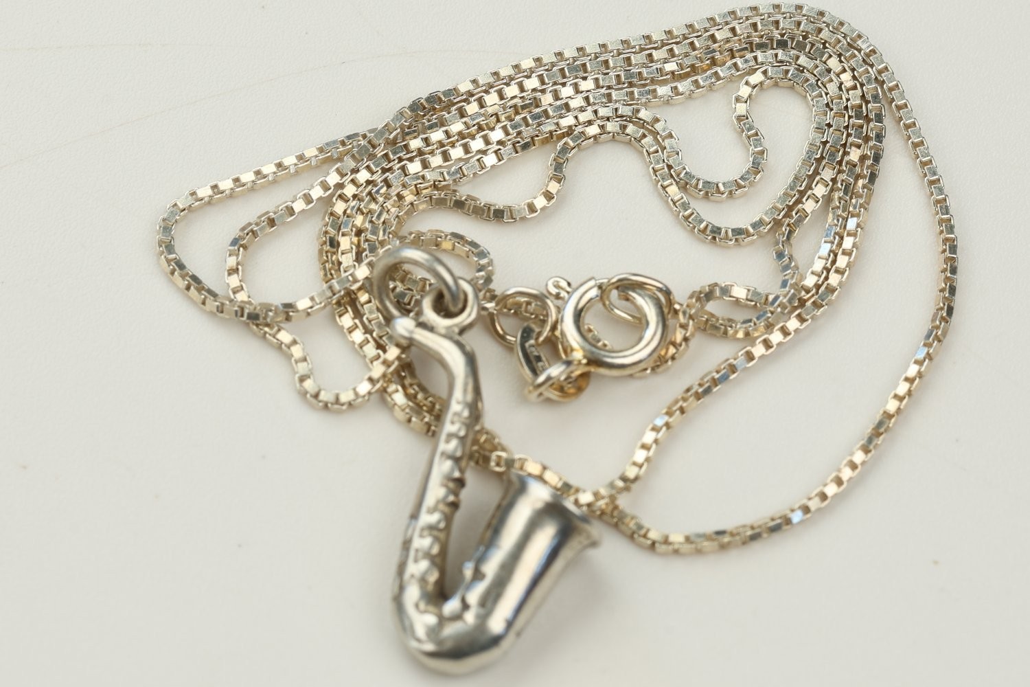 Vintage Sterling Silver Saxophone Pendant Necklace 925 Italy Box Chain 18″ 5g
