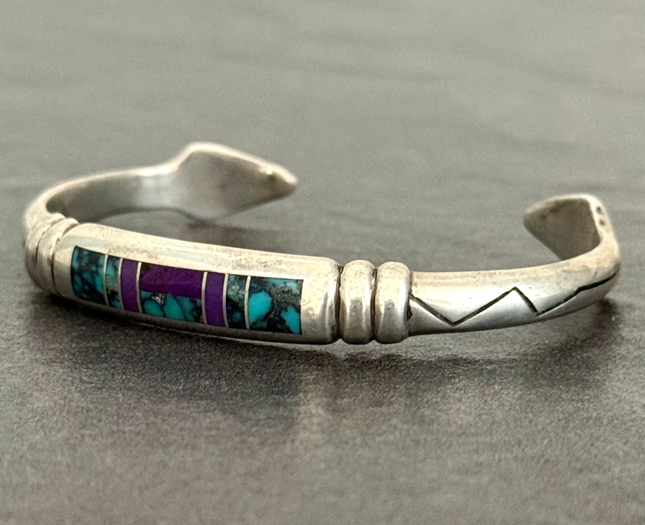 Vintage Navajo REX ABEITA Turquoise Sugilite Inlay ARROW Sterling Bracelet 6.6in