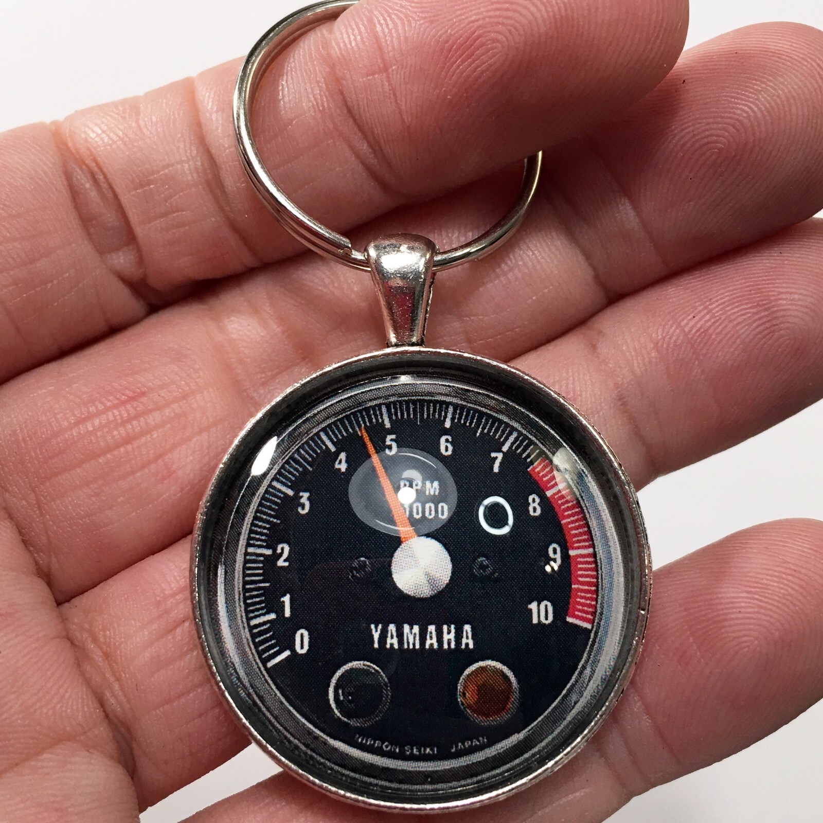 Yamaha Motorcycle XS2 R5 350 10,000 RPM Tach Tachometer Gauge Keychain enduro