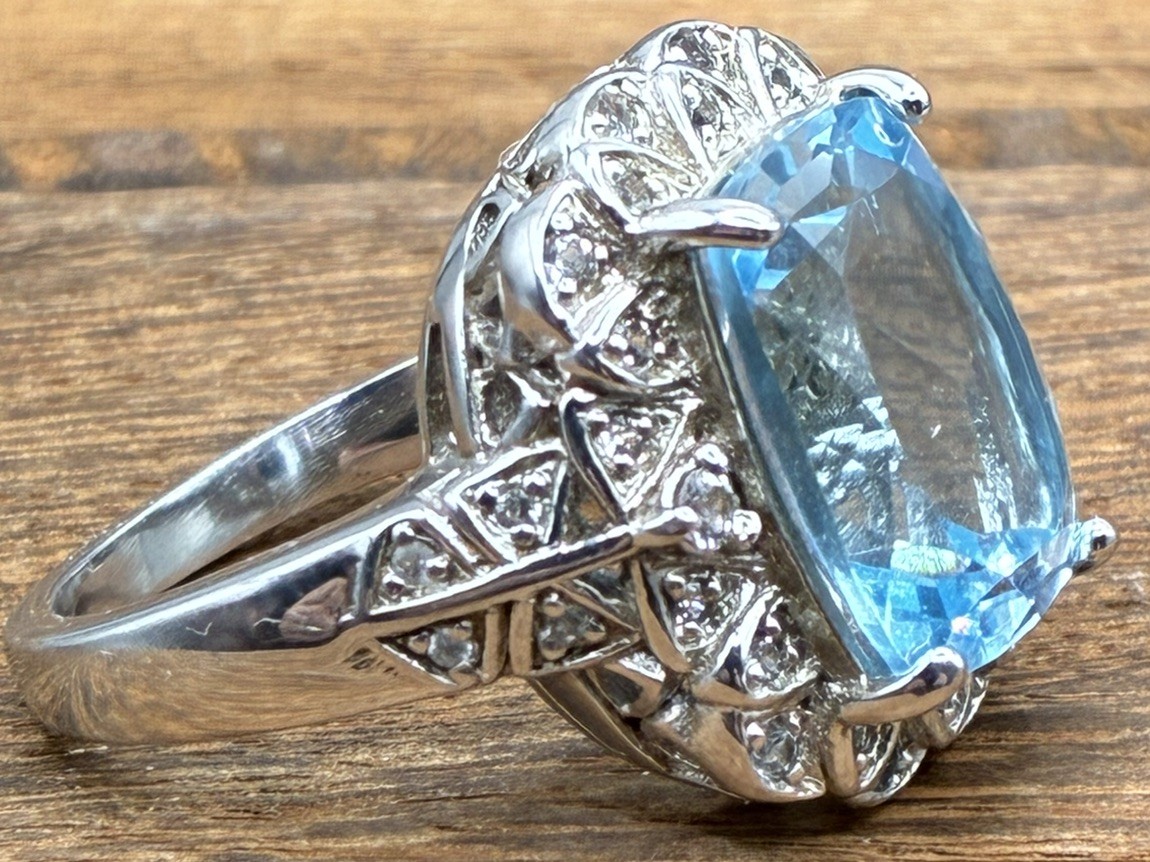 5.95 CTW Glacier Topaz and .31 CTW White Topaz Sterling Silver Size 8 Ring