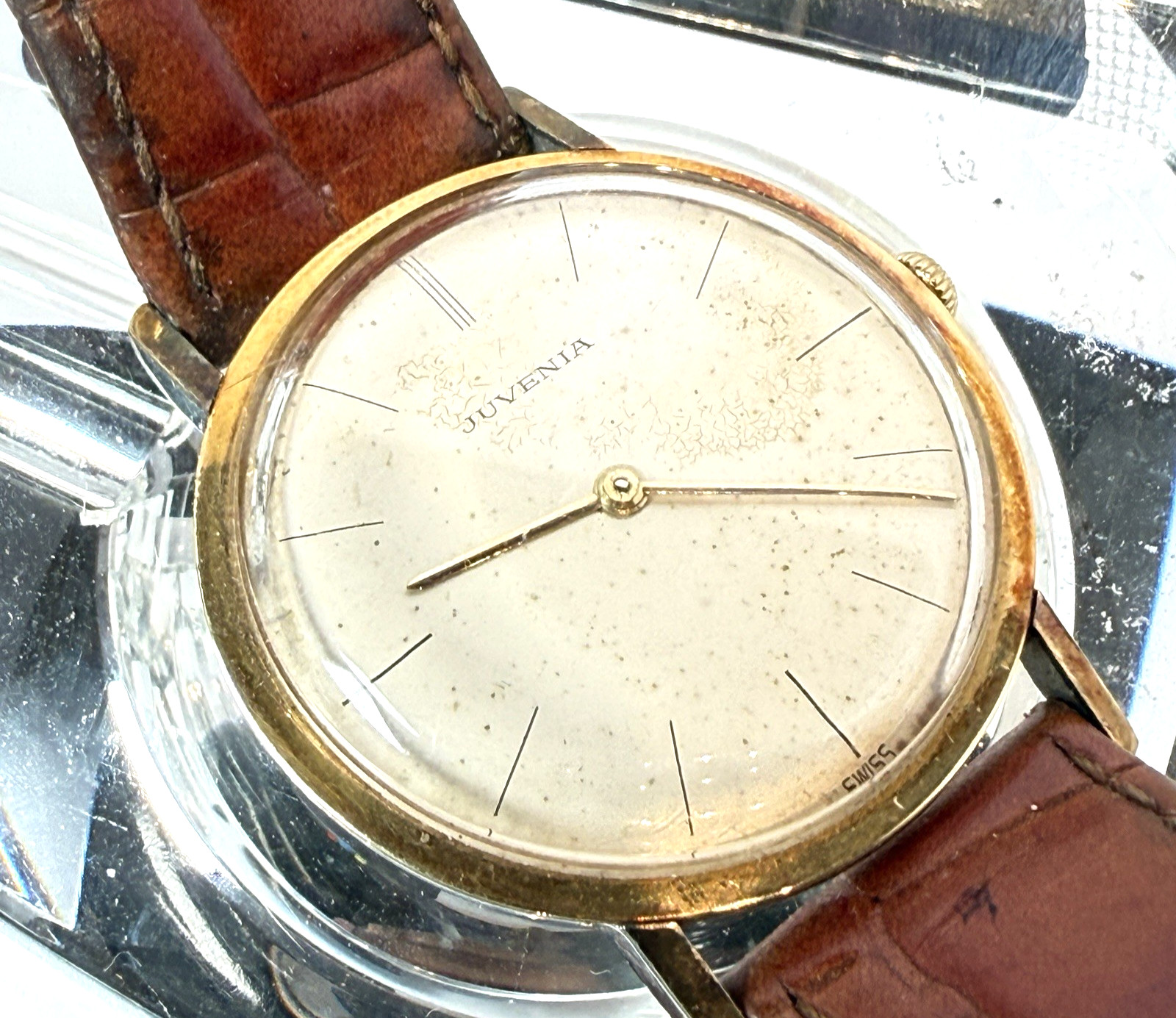 Juvenia Ultra Slim Watch Vintage Swiss Mid Century Modern Calatrava Thin Manual